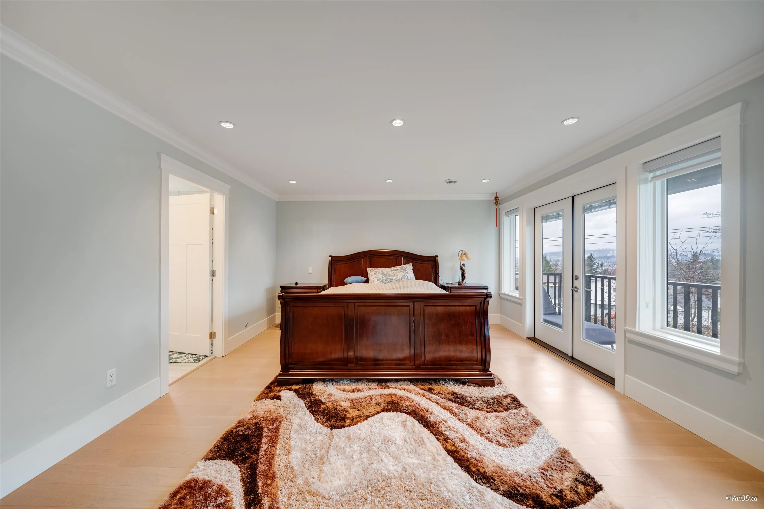 14059 Grosvenor Road
