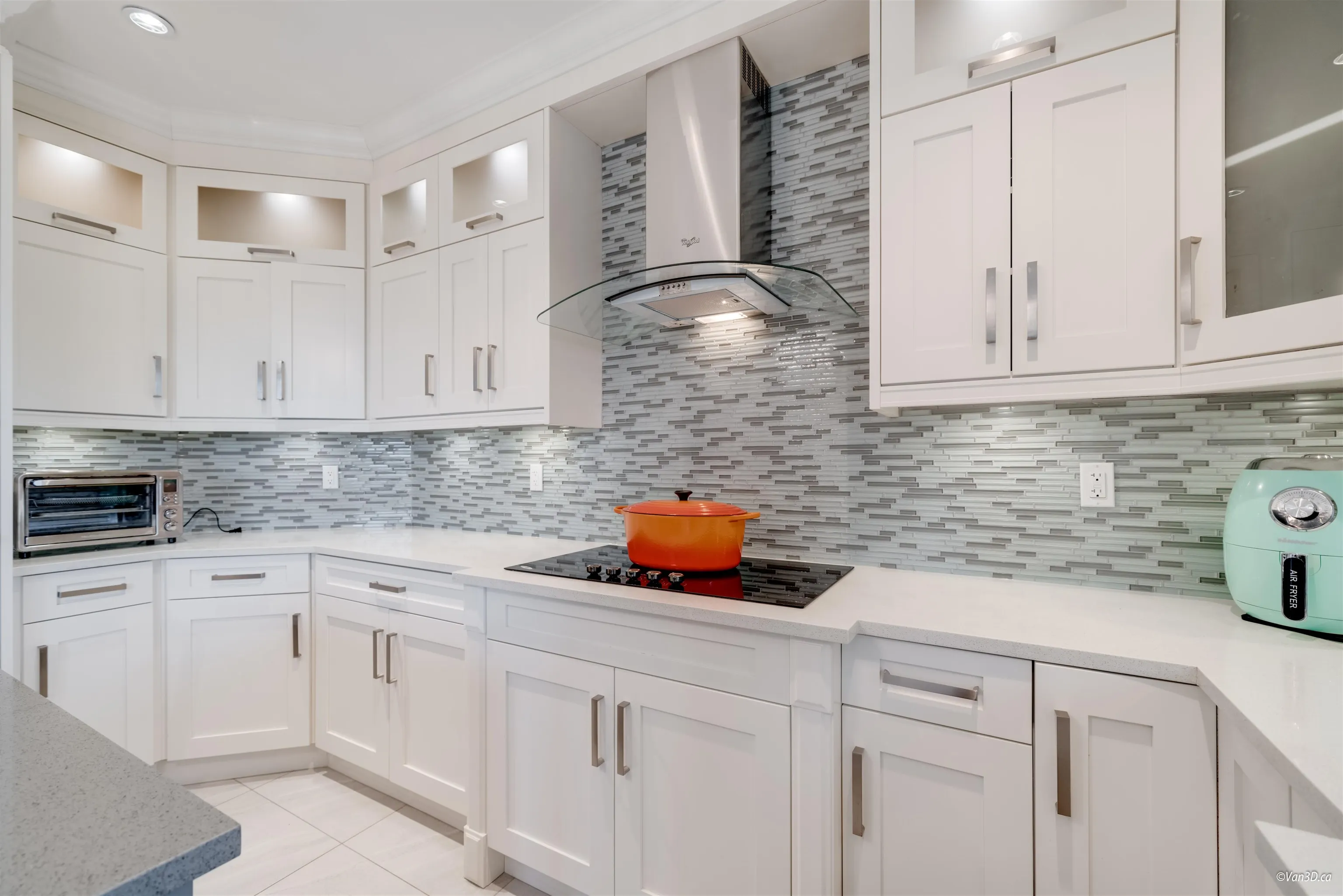 14059 Grosvenor Road