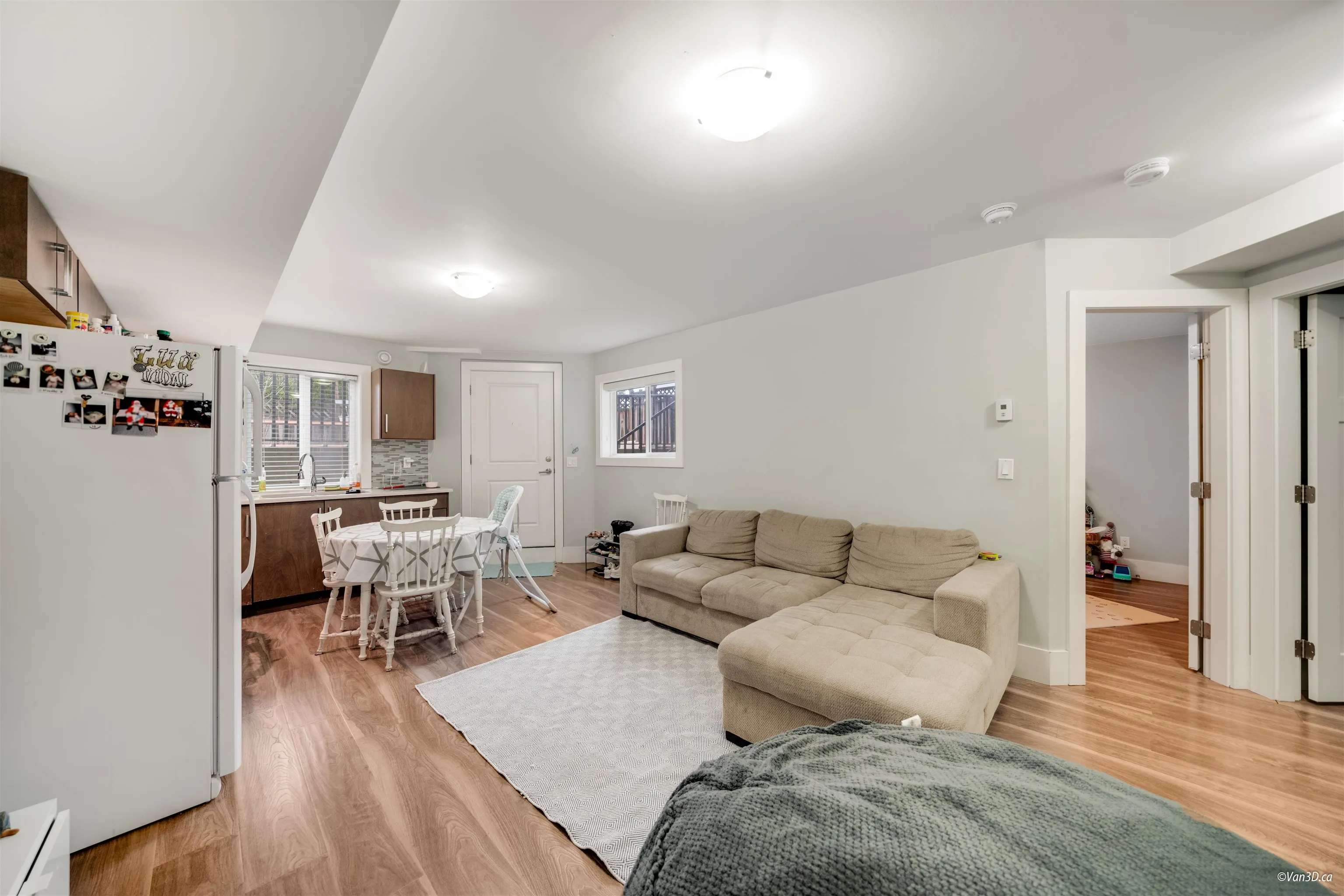 14059 Grosvenor Road