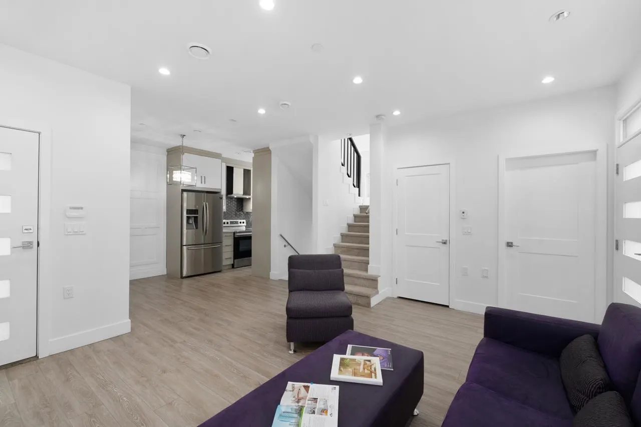 3133 Glen Drive