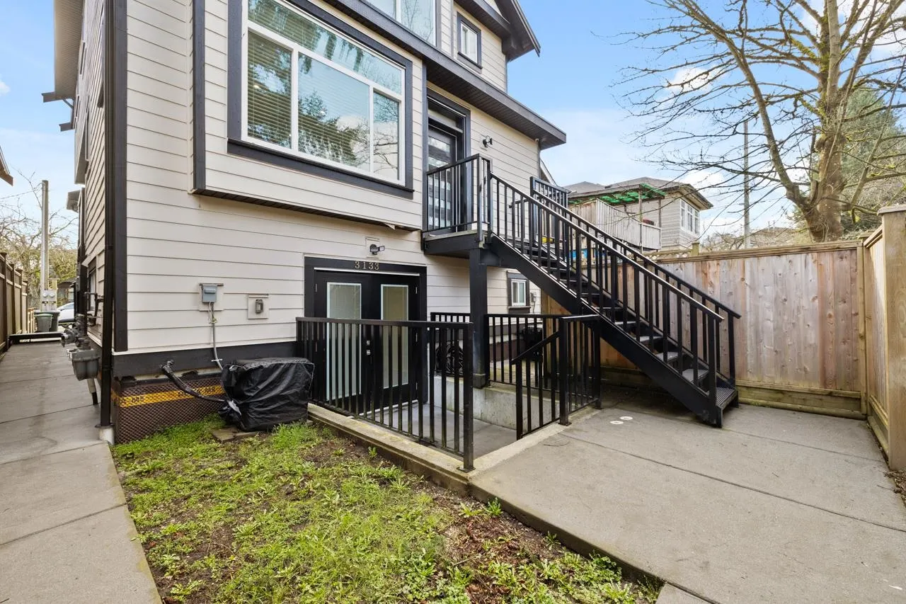 3133 Glen Drive