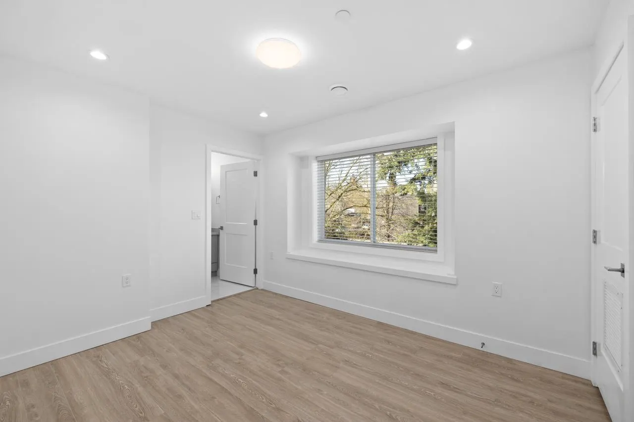 3133 Glen Drive
