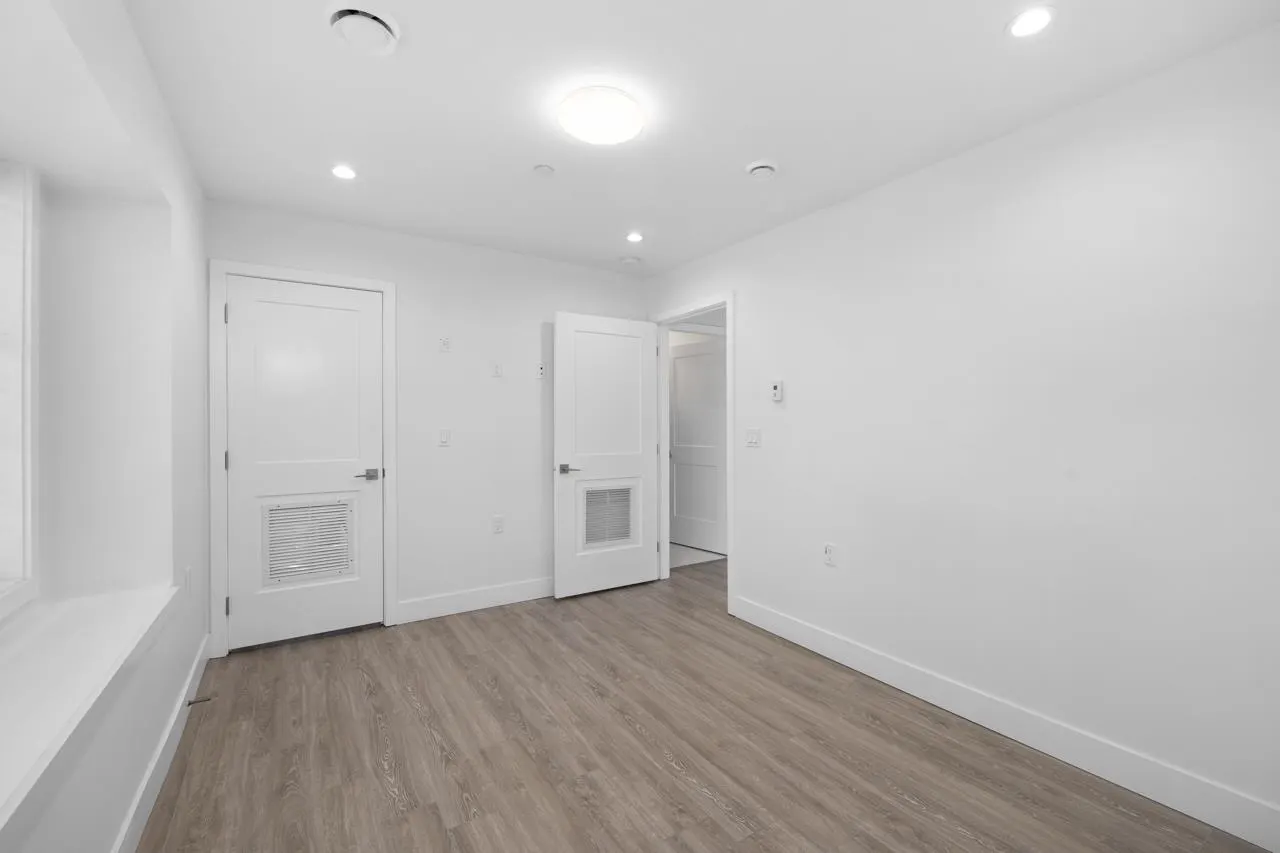 3133 Glen Drive