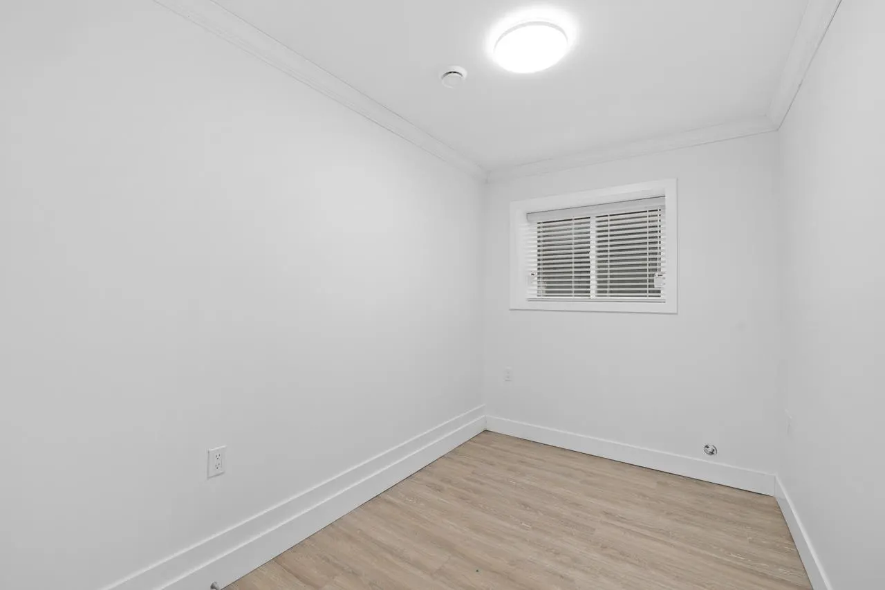 3133 Glen Drive