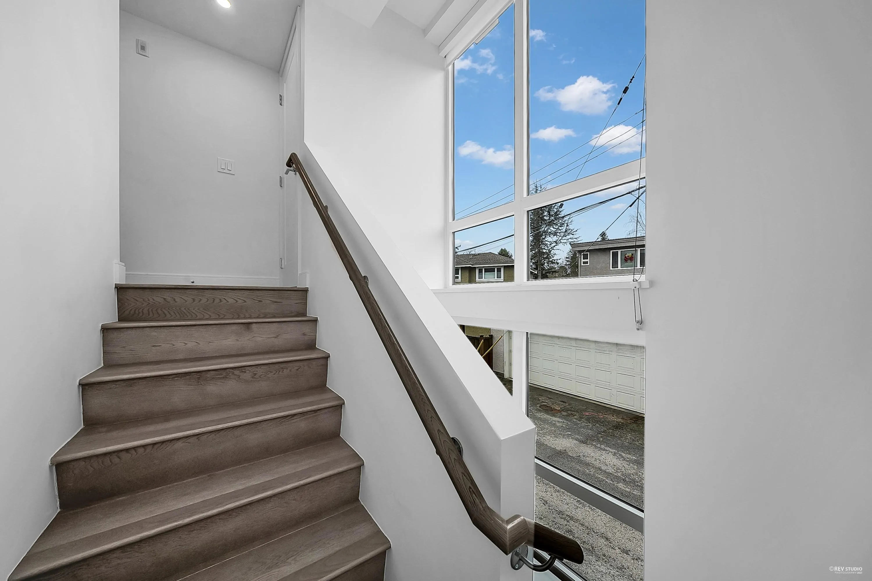 4922 Cambie Street