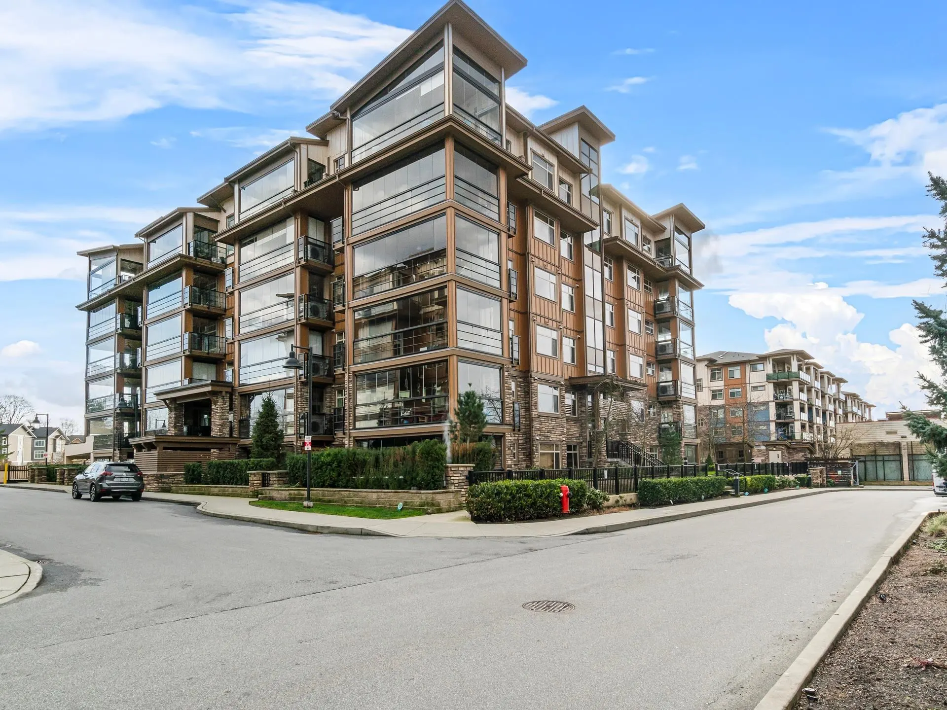 A113 20716 Willoughby Town Centre Drive