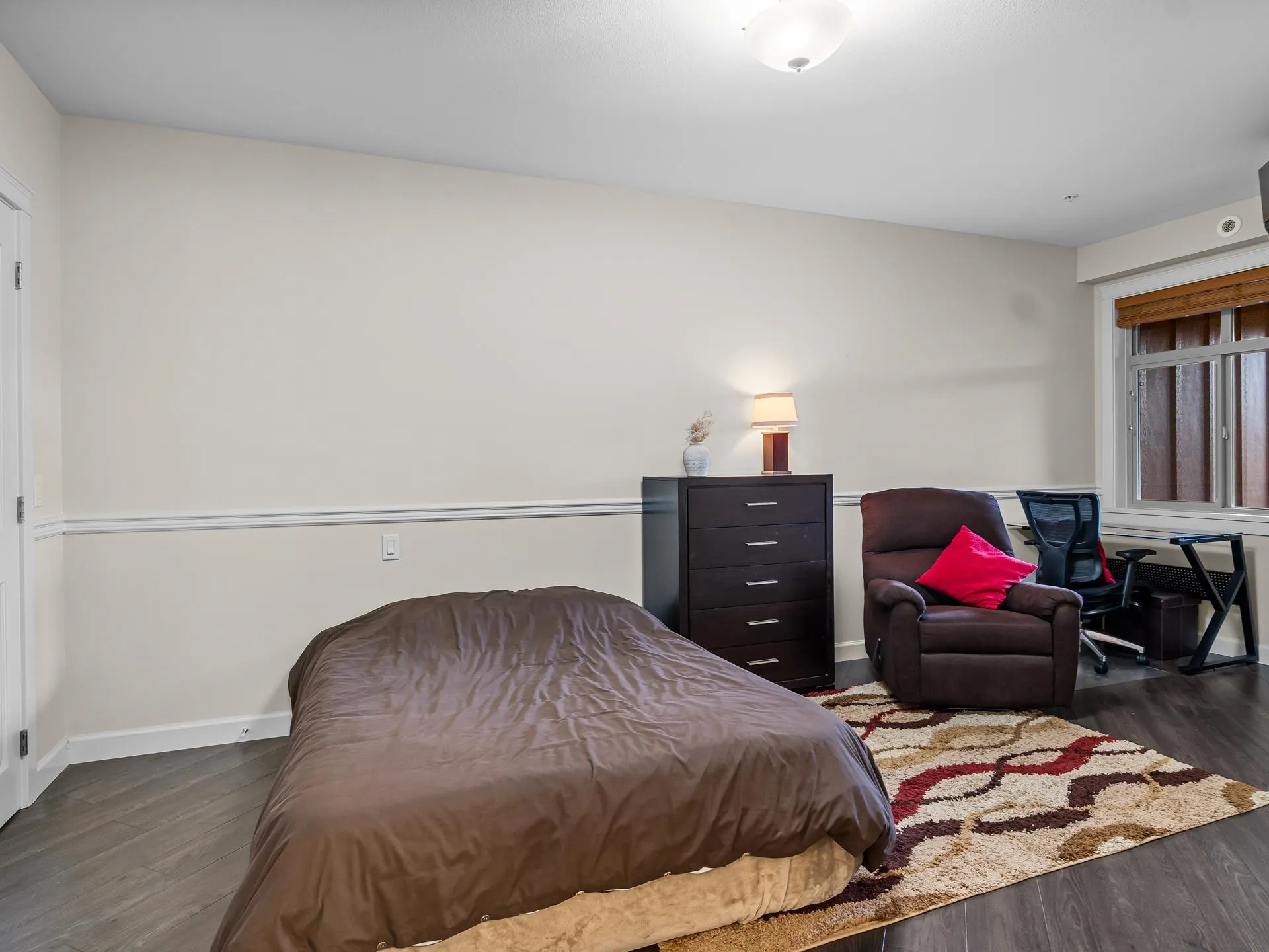 A113 20716 Willoughby Town Centre Drive
