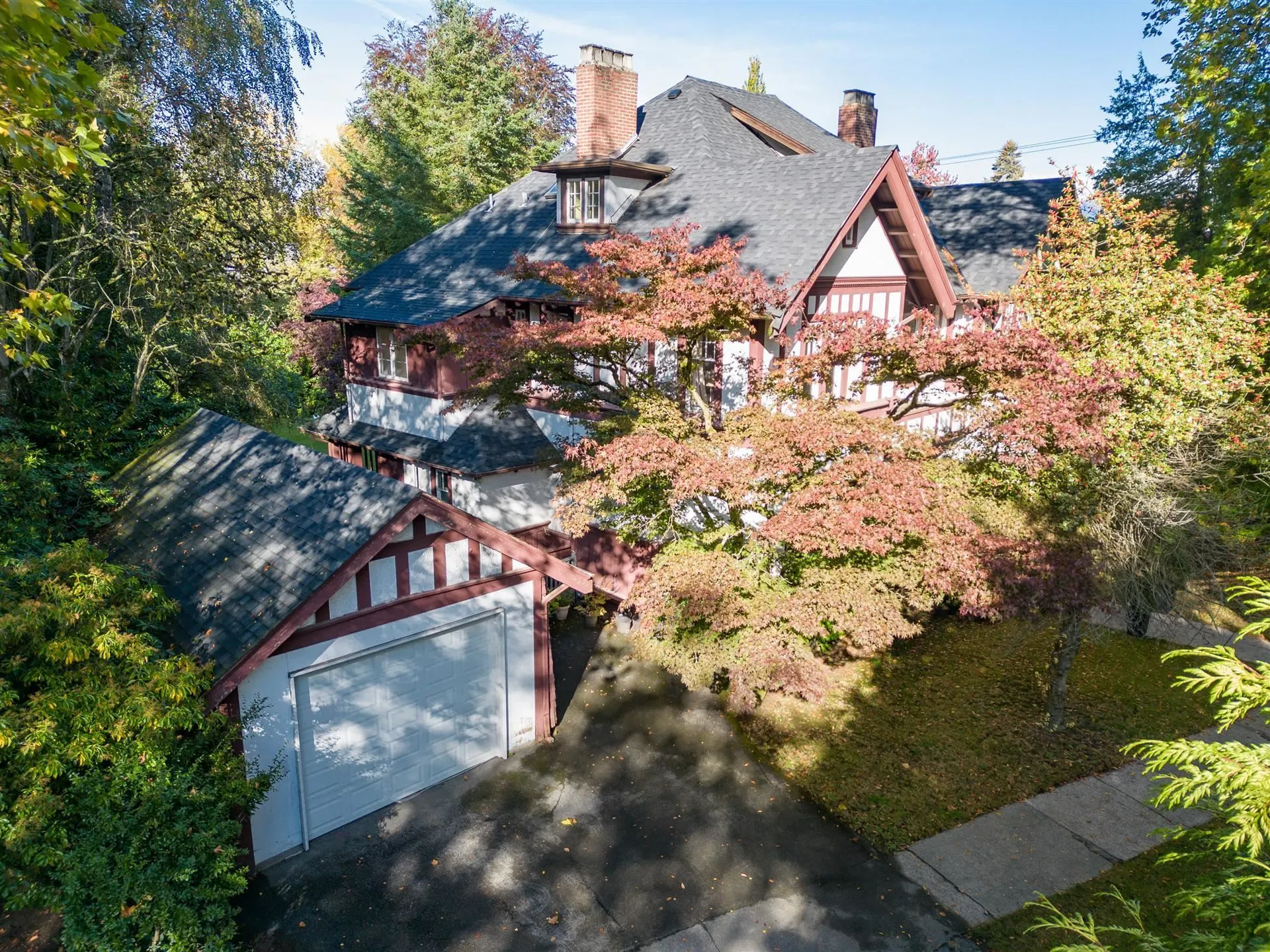 3837 Angus Drive