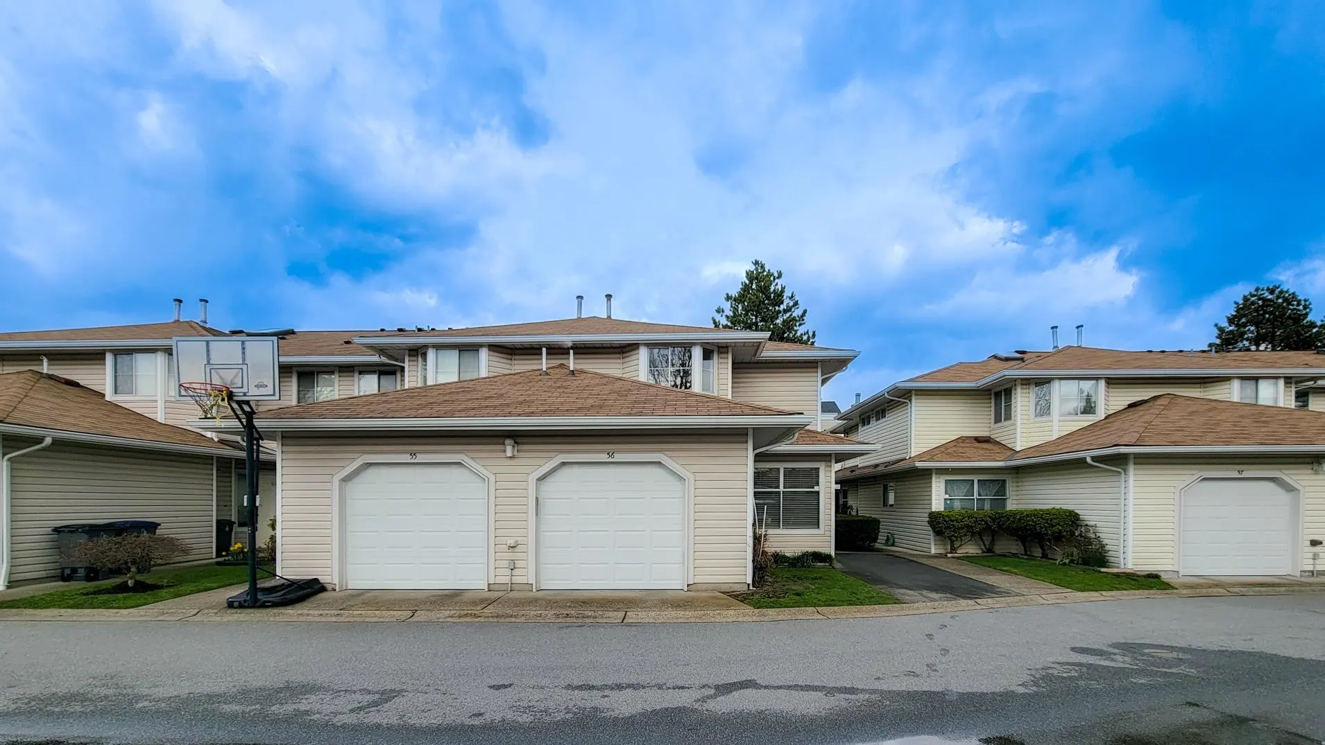 56 10038 155 Street