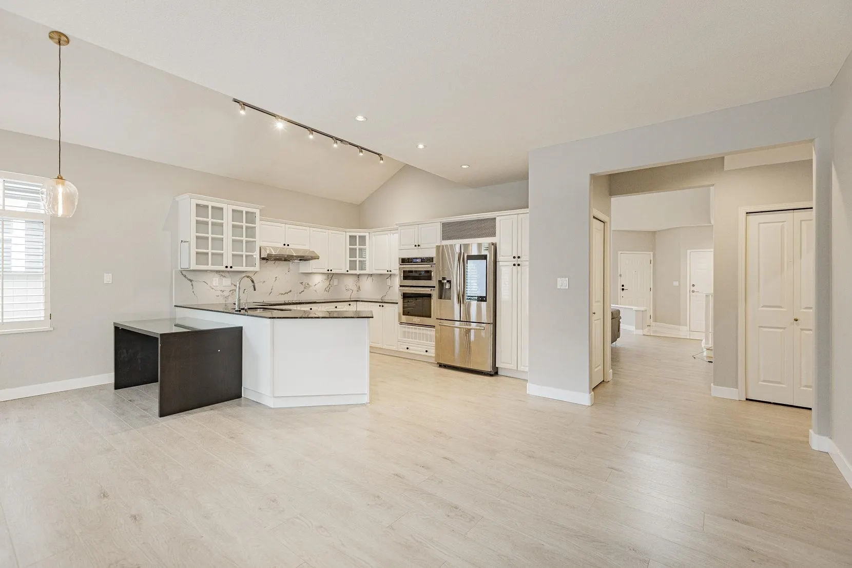 15 6000 Barnard Drive