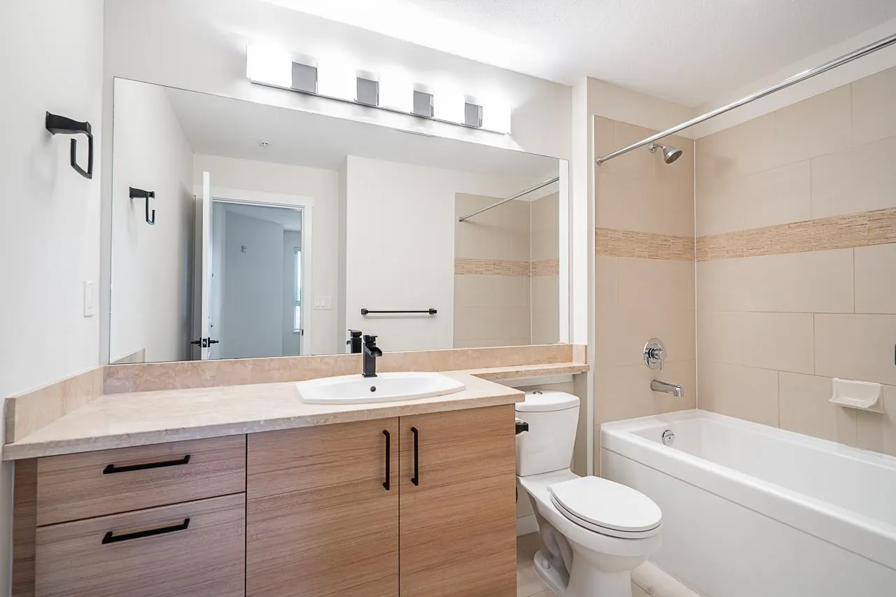 306 1153 Kensal Place