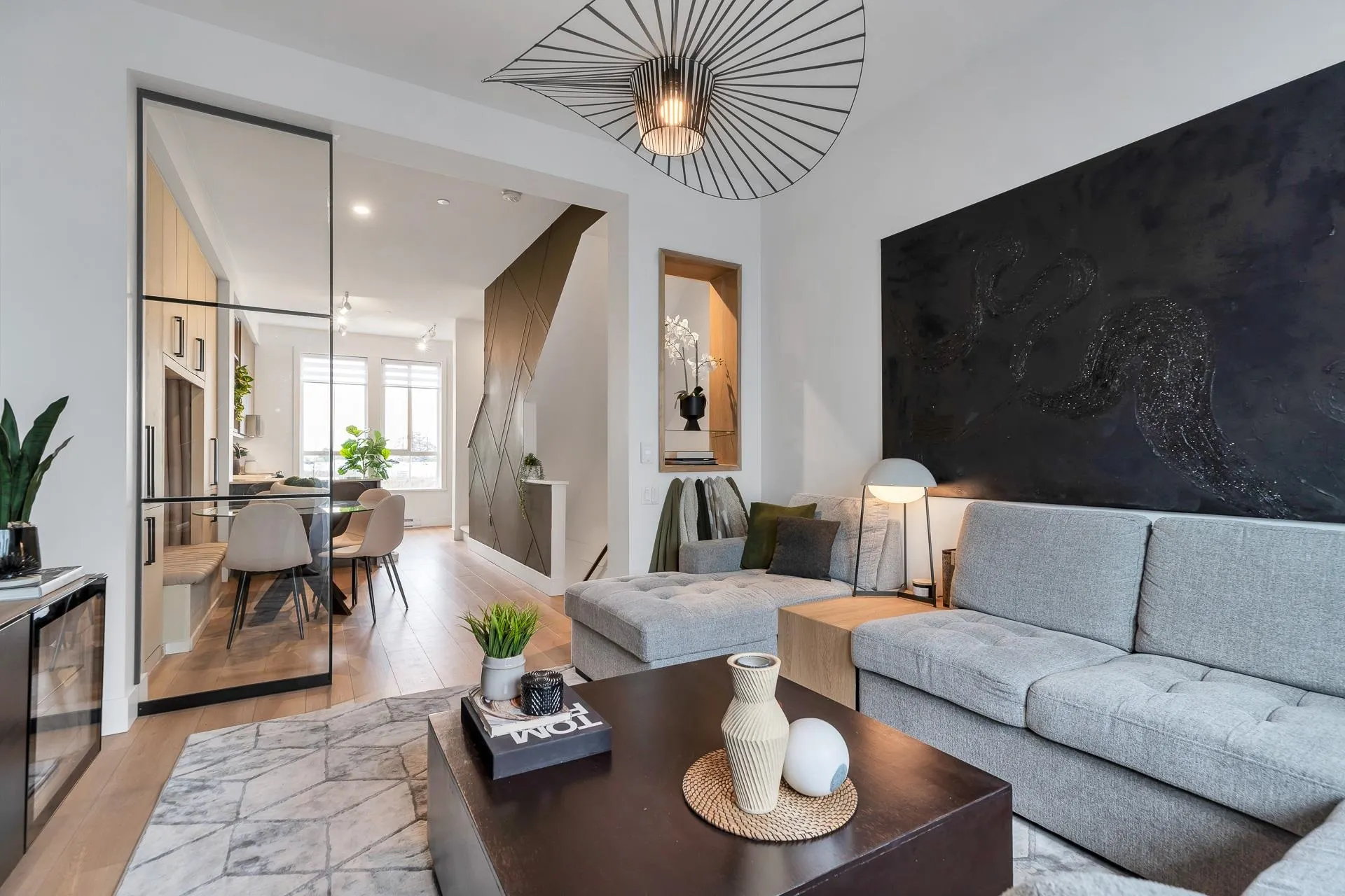 31 4726 Orca Way