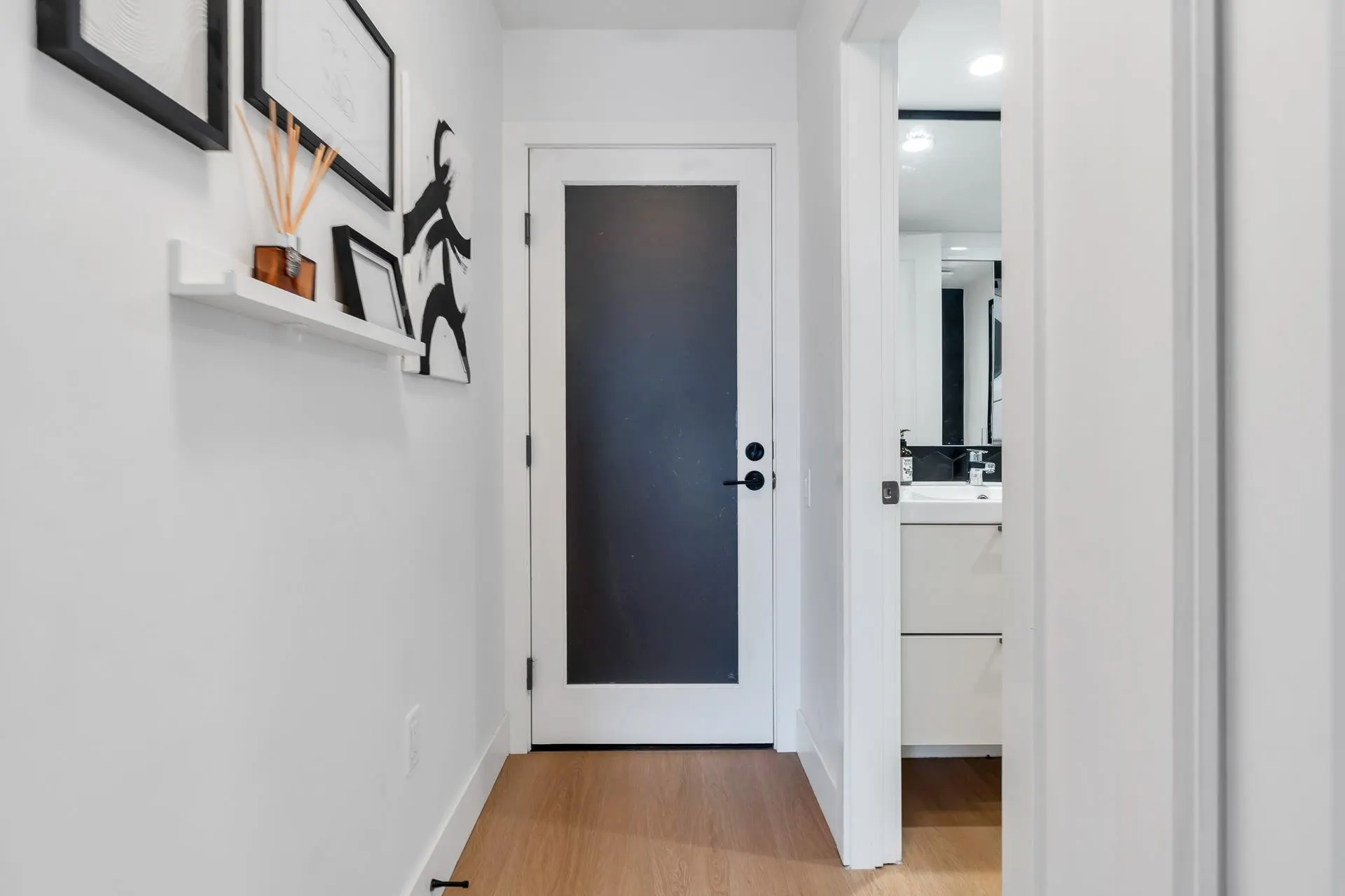 31 4726 Orca Way