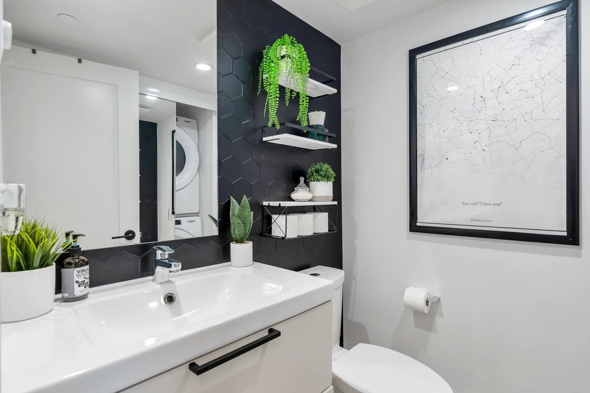 31 4726 Orca Way