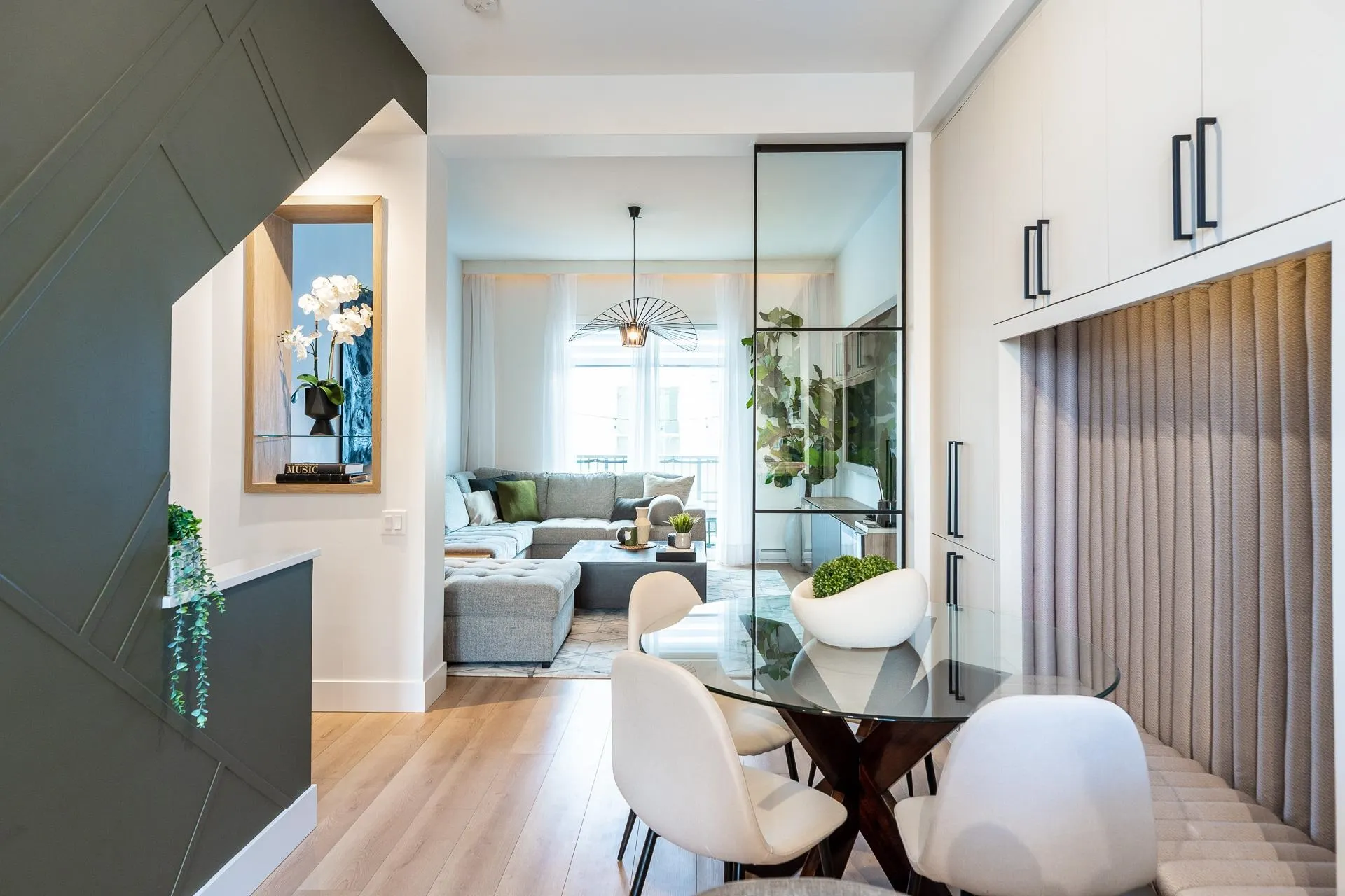31 4726 Orca Way