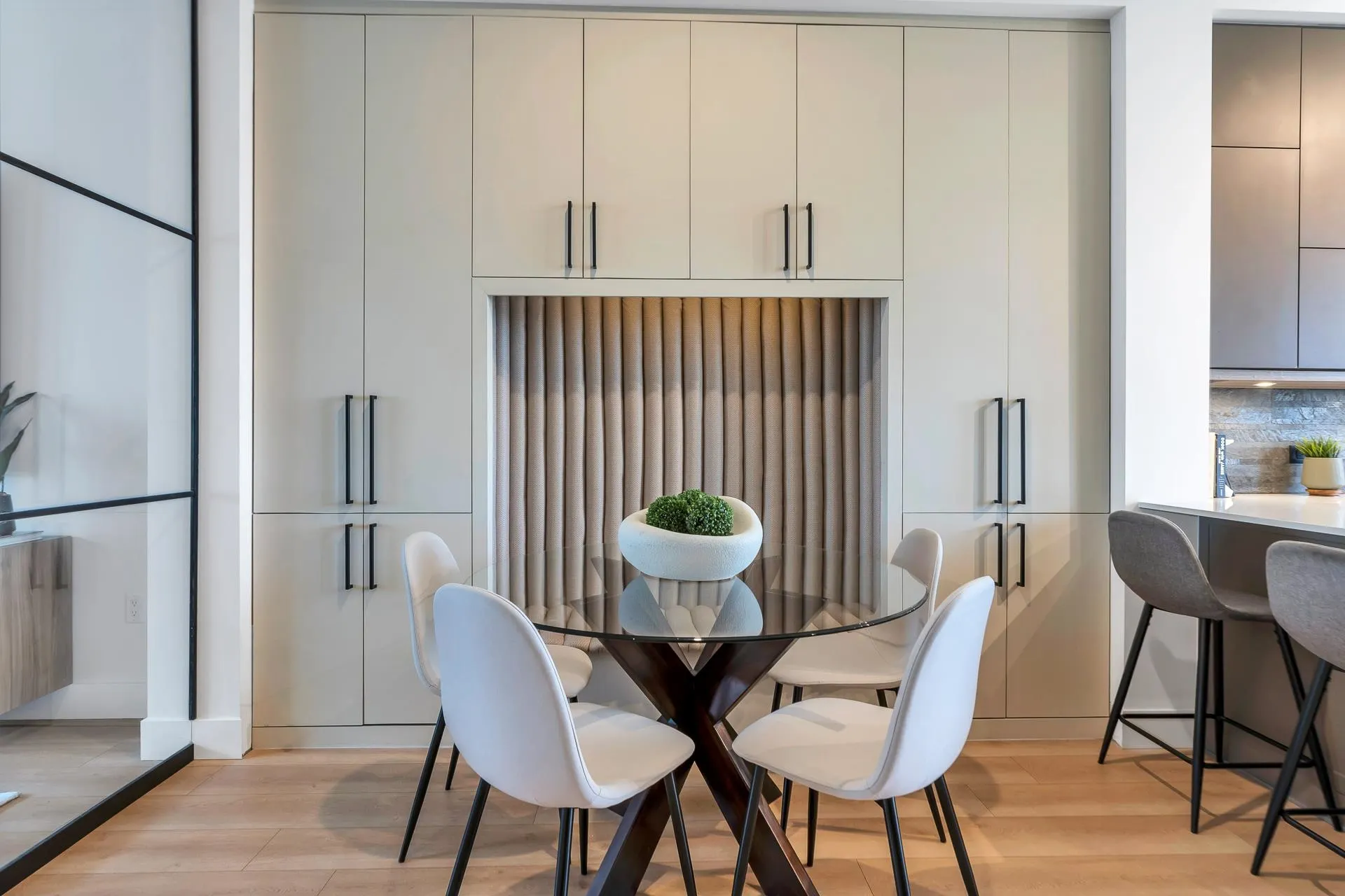 31 4726 Orca Way