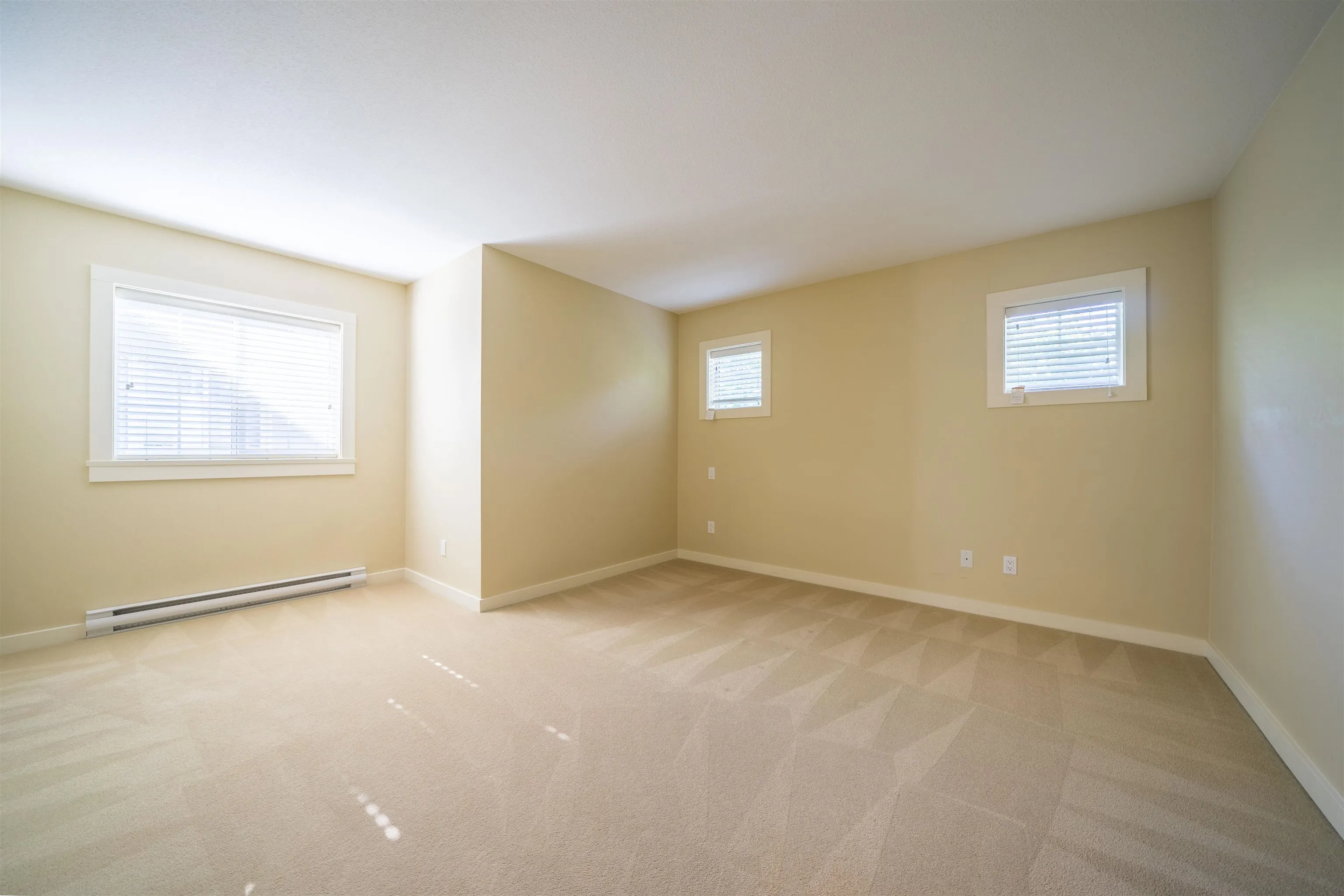 25 7171 Steveston Highway