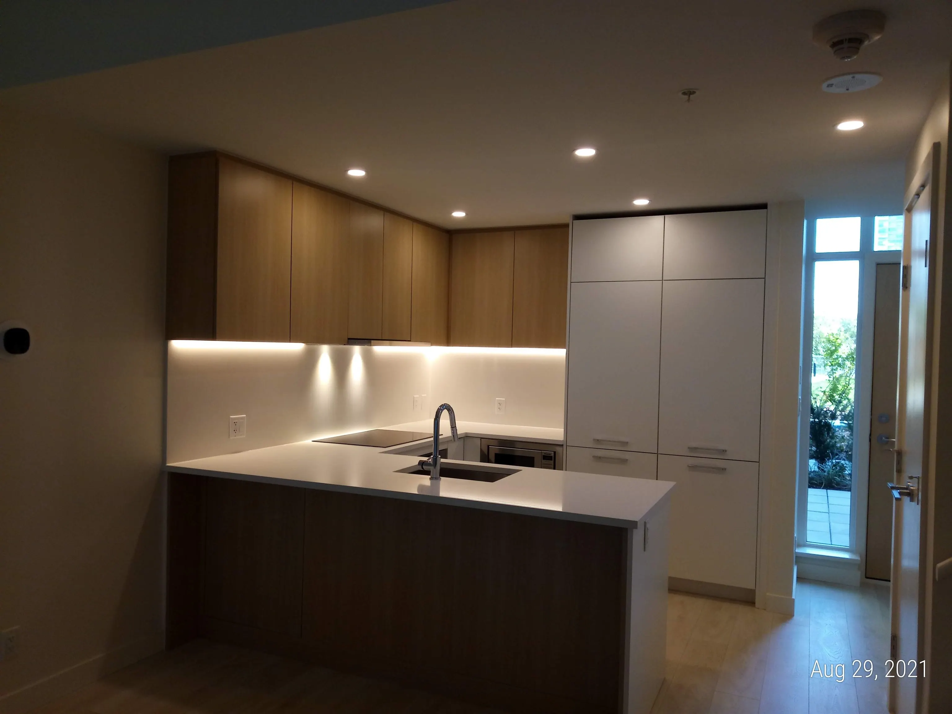 TH10 10388 133 Street