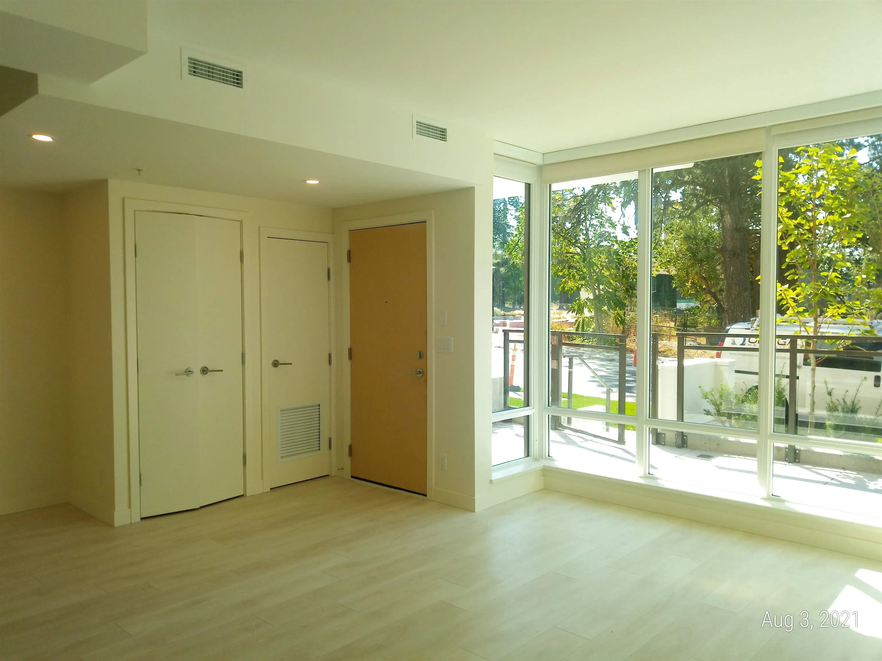 TH10 10388 133 Street