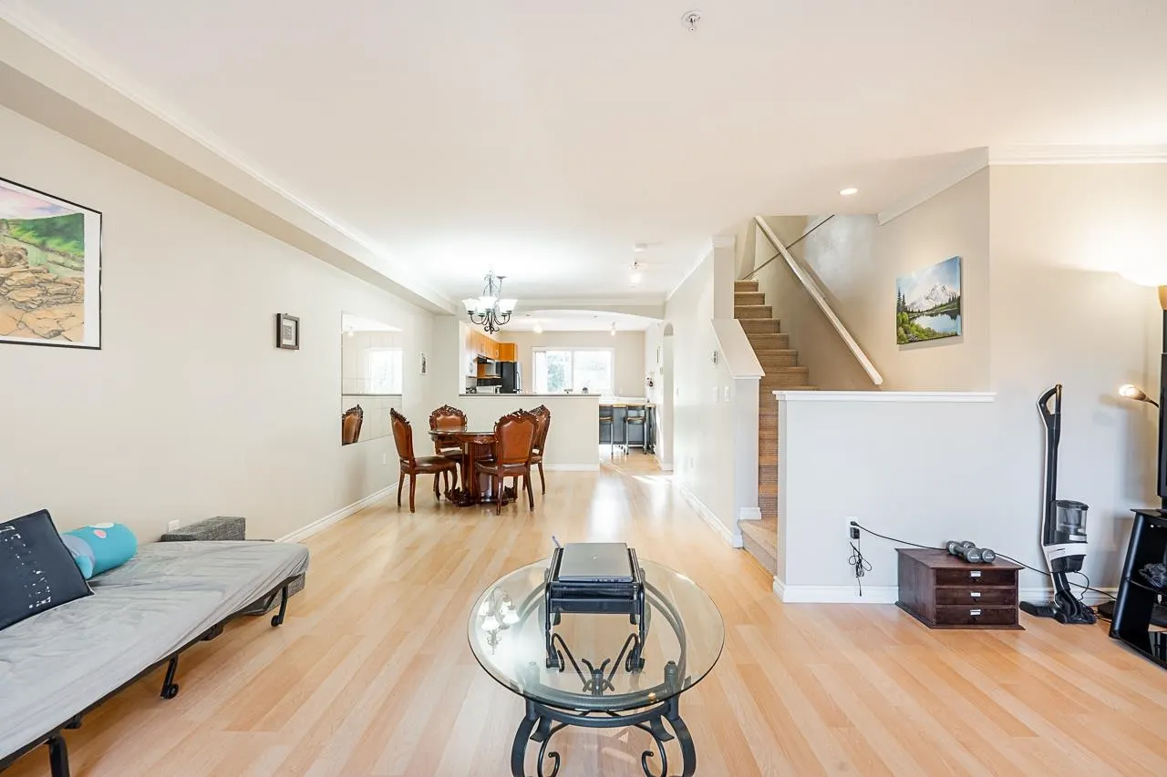 74 6747 203 Street