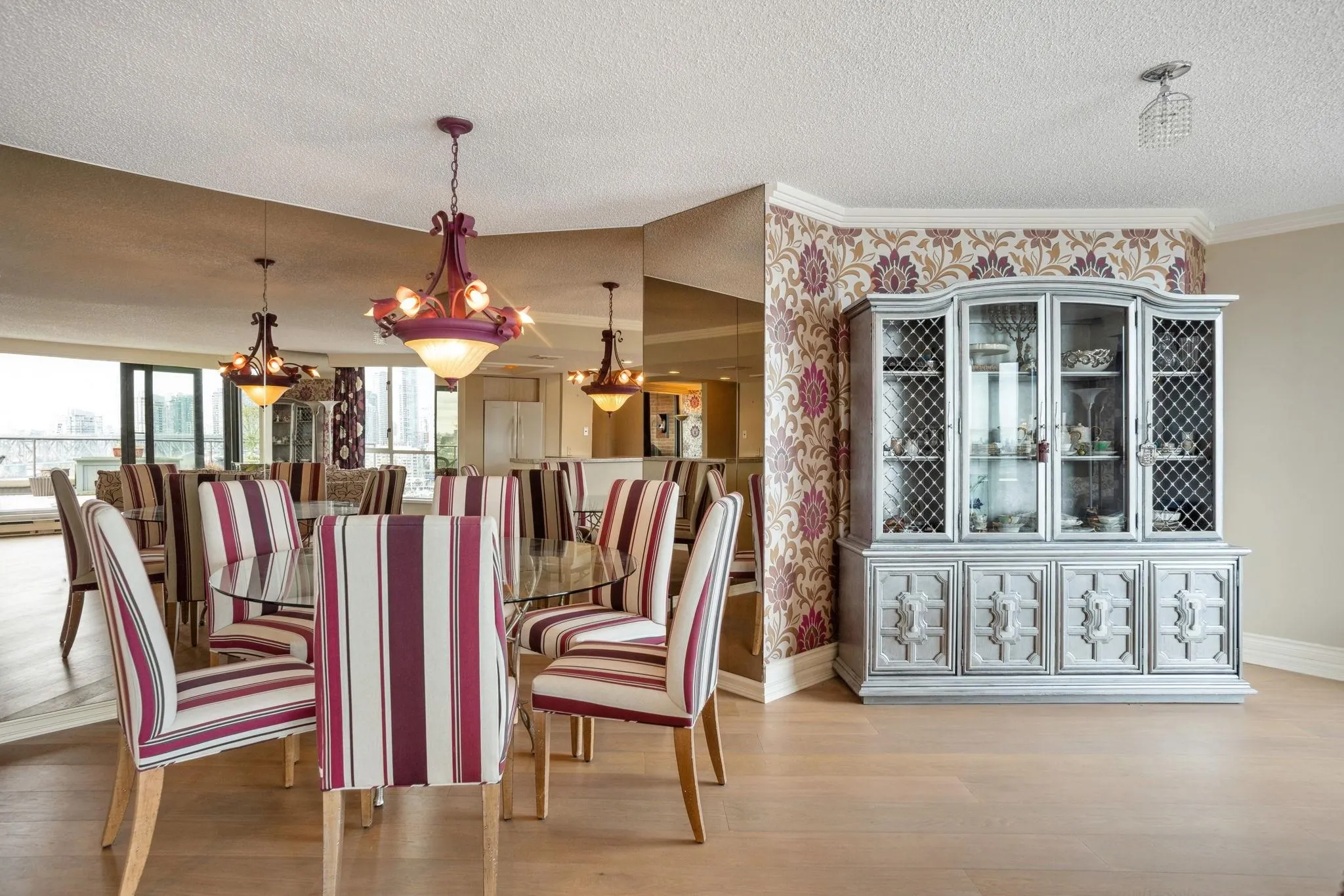 1009 1450 Pennyfarthing Drive