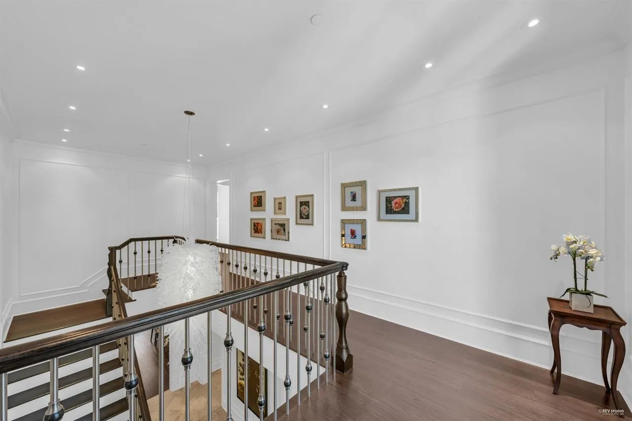3416 Cedar Crescent