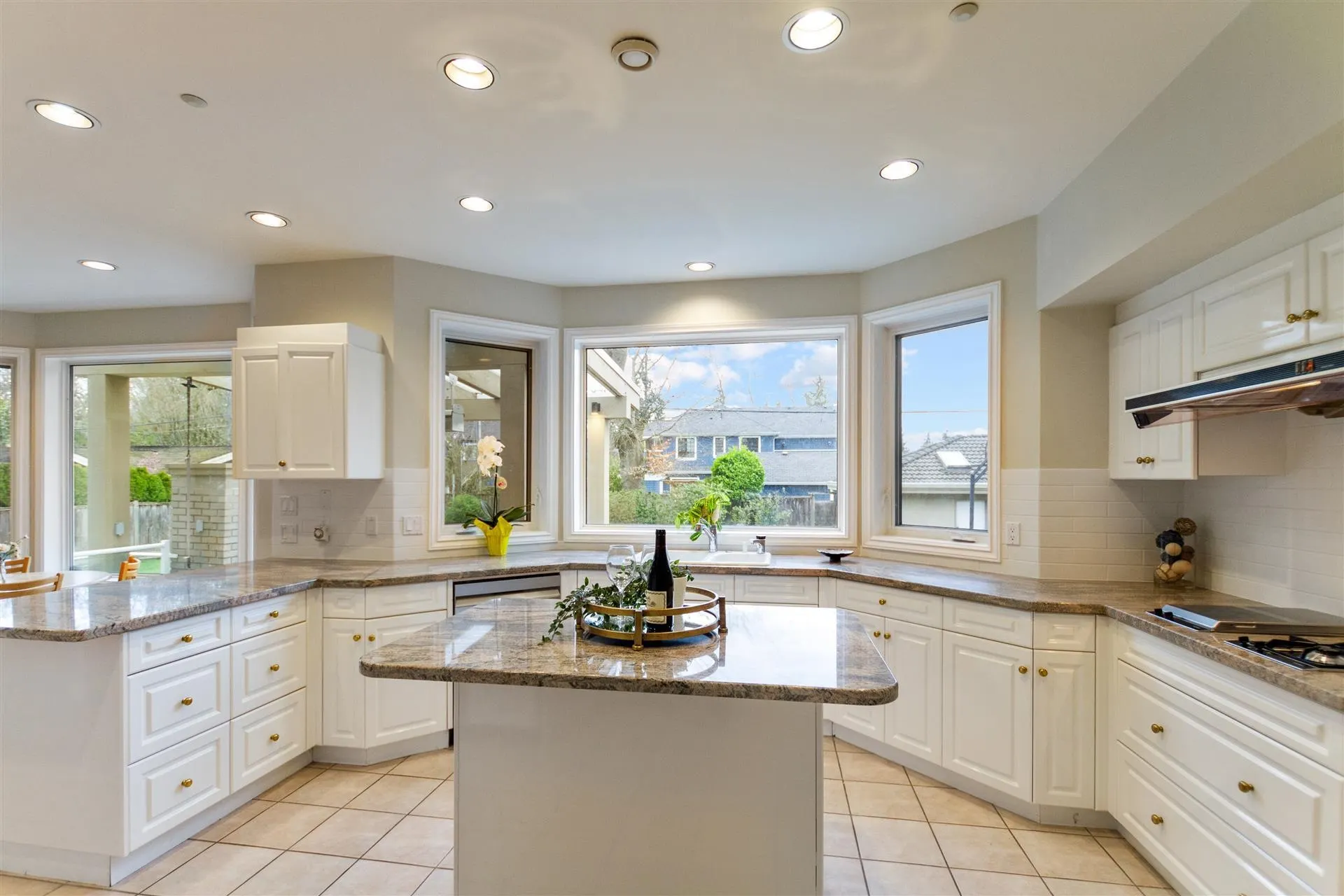 1437 Connaught Drive