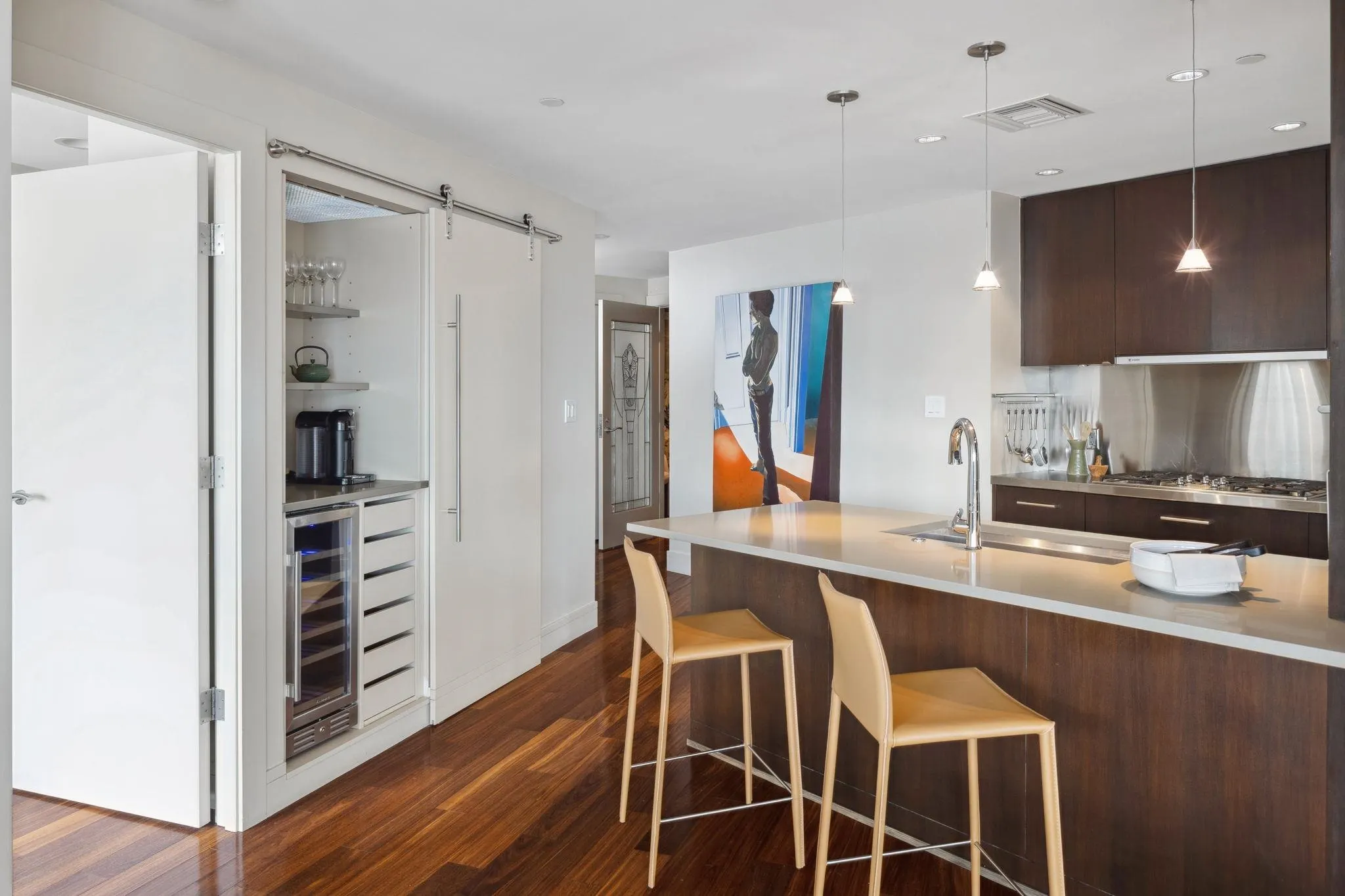 202 628 Kinghorne Mews