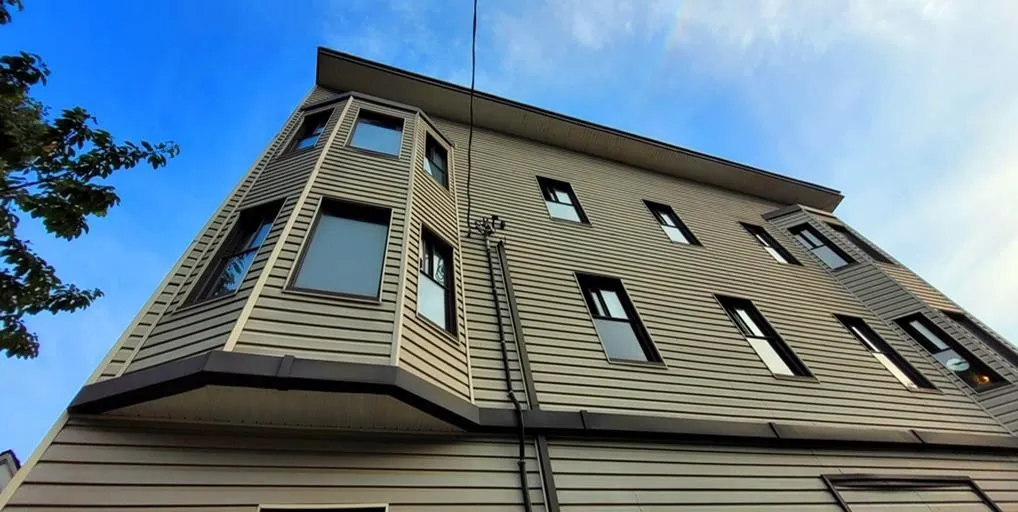 406 Union Street