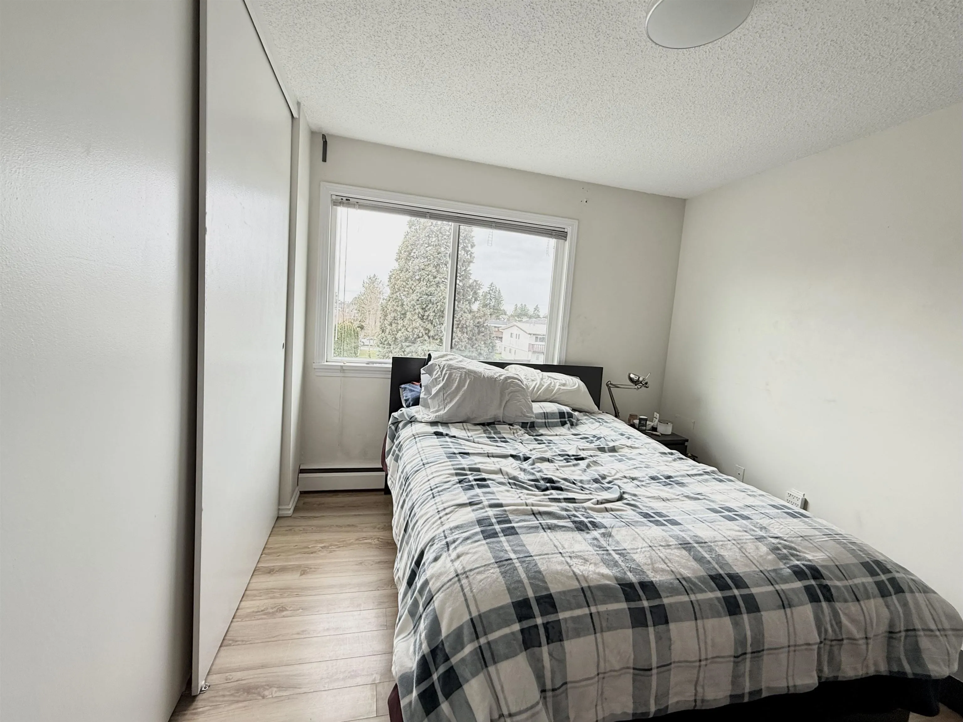 304 7280 Lindsay Road