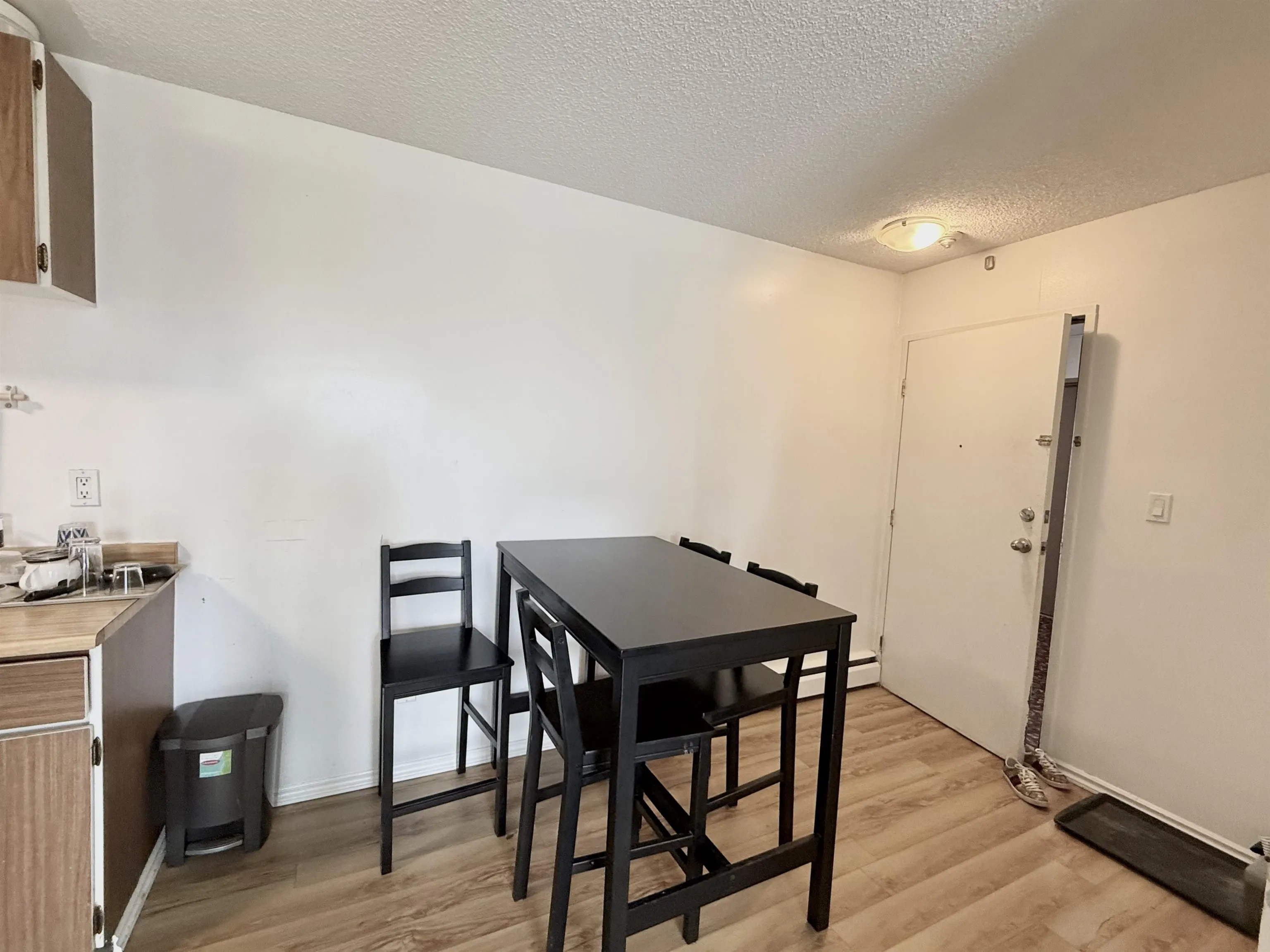 304 7280 Lindsay Road
