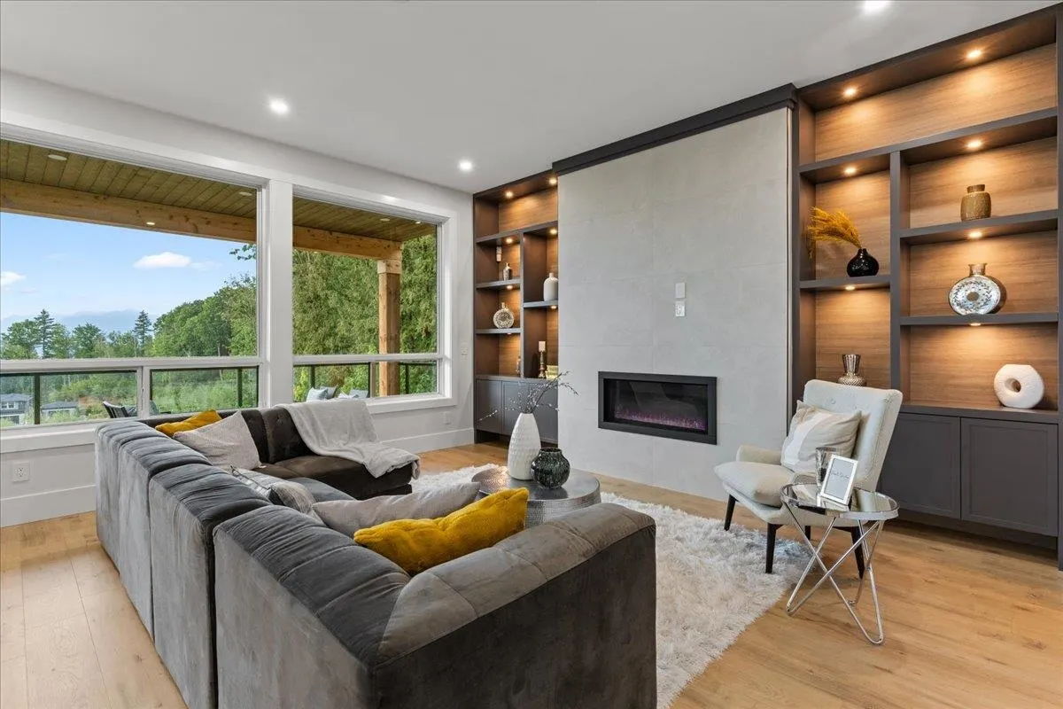 51205 Charlotte Place
