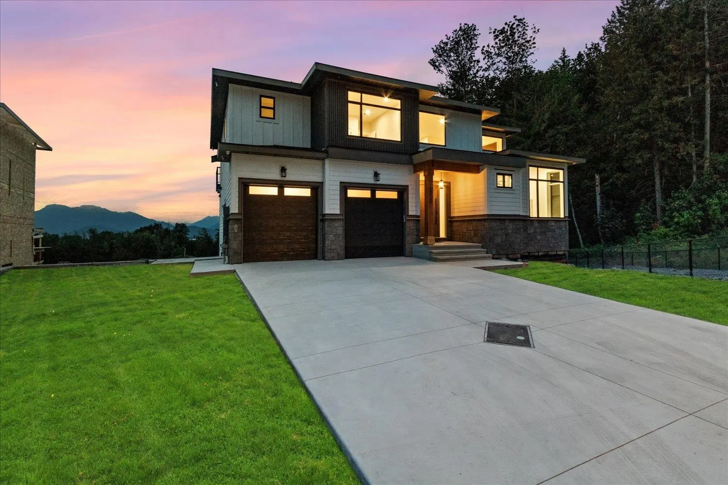 51205 Charlotte Place