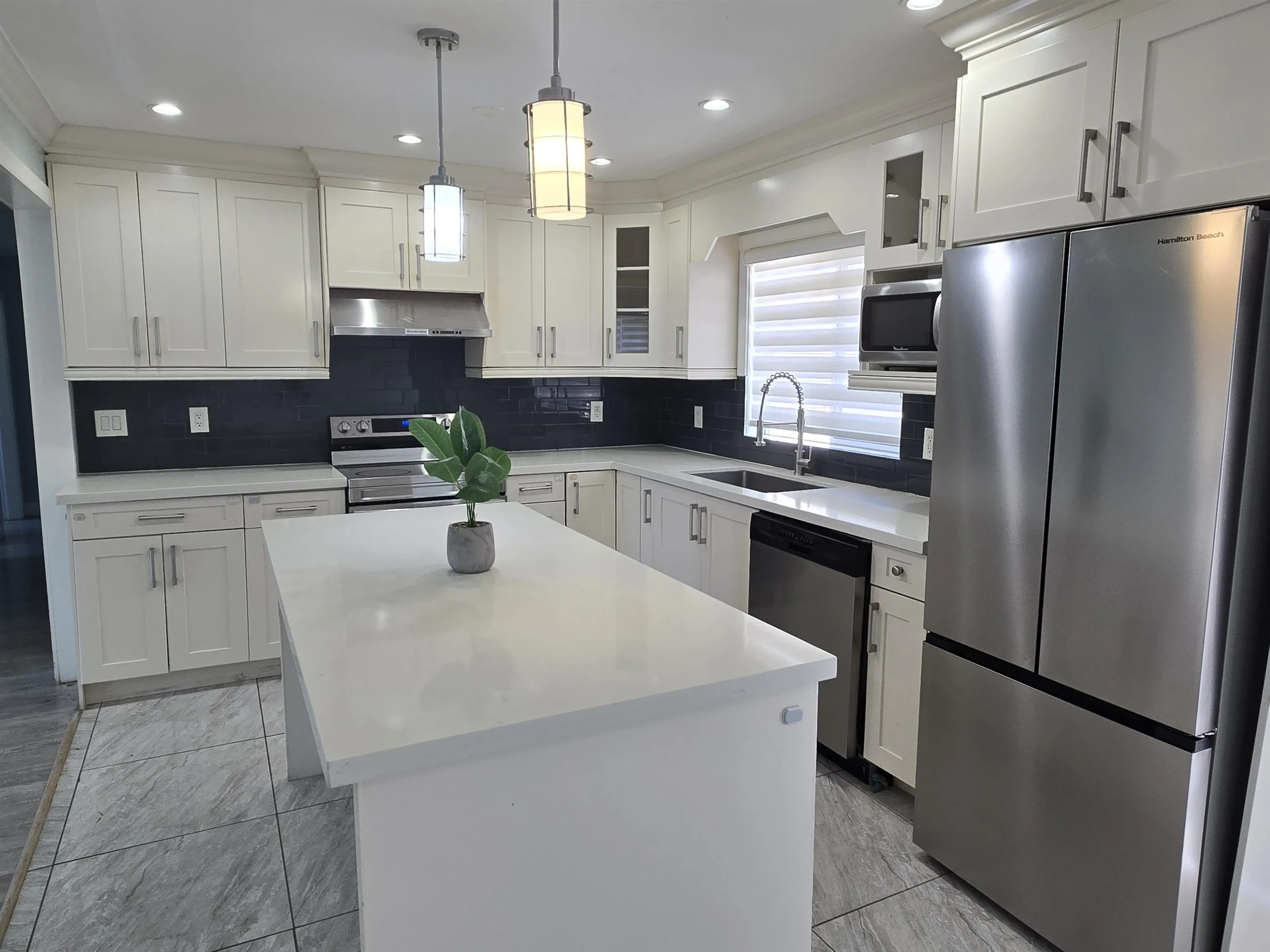 11352 Glen Avon Drive