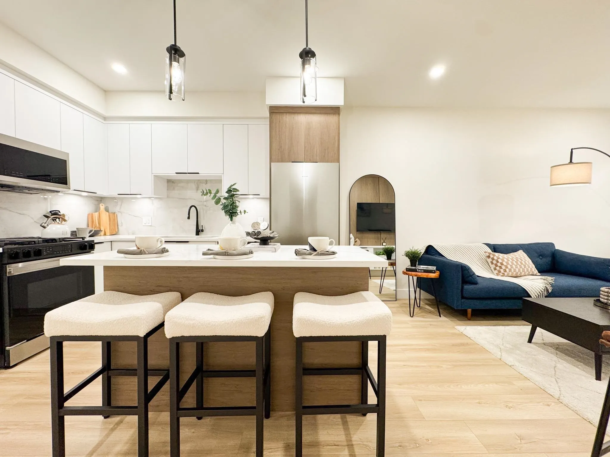 104 14295 103a Avenue