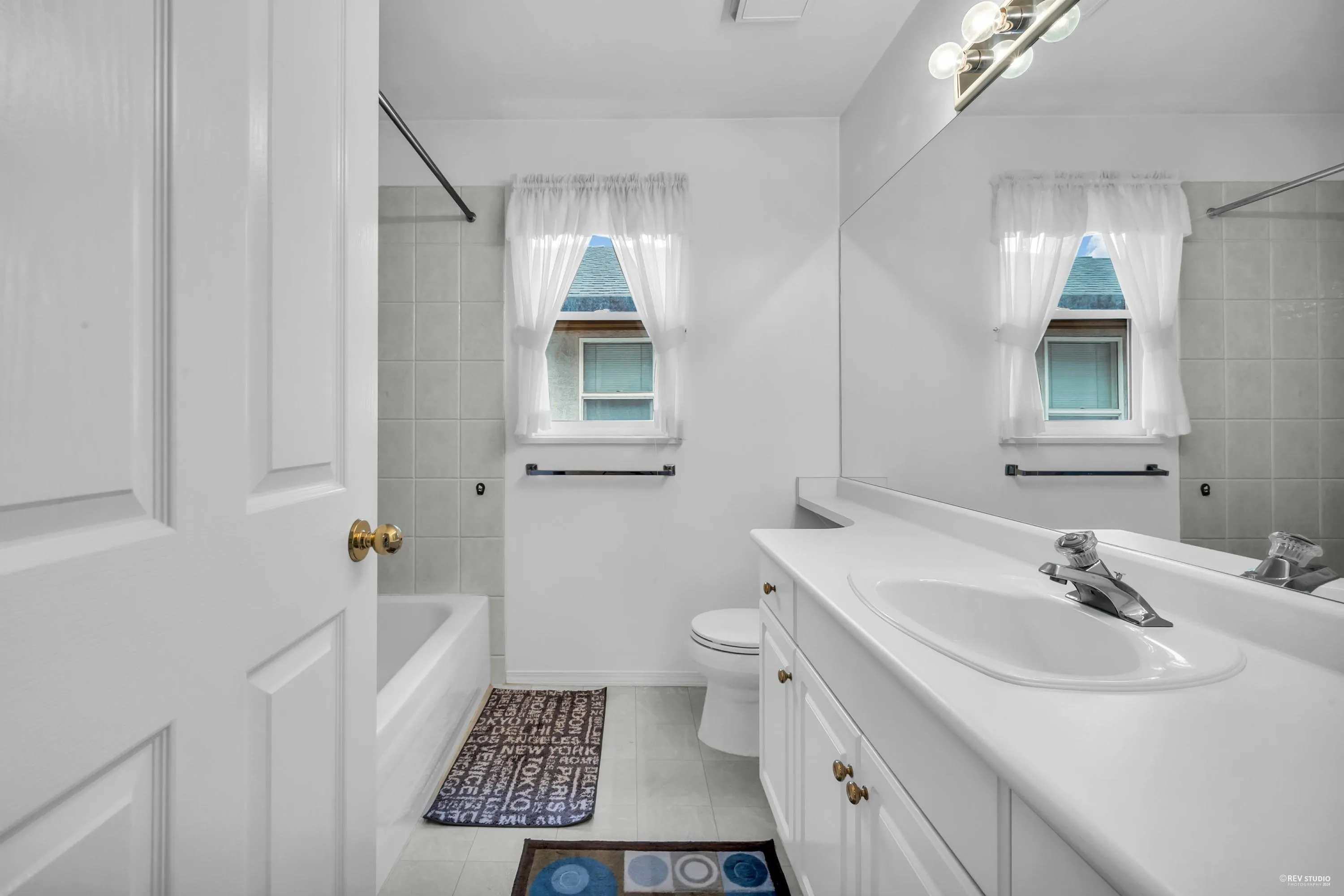 22411 Cochrane Drive