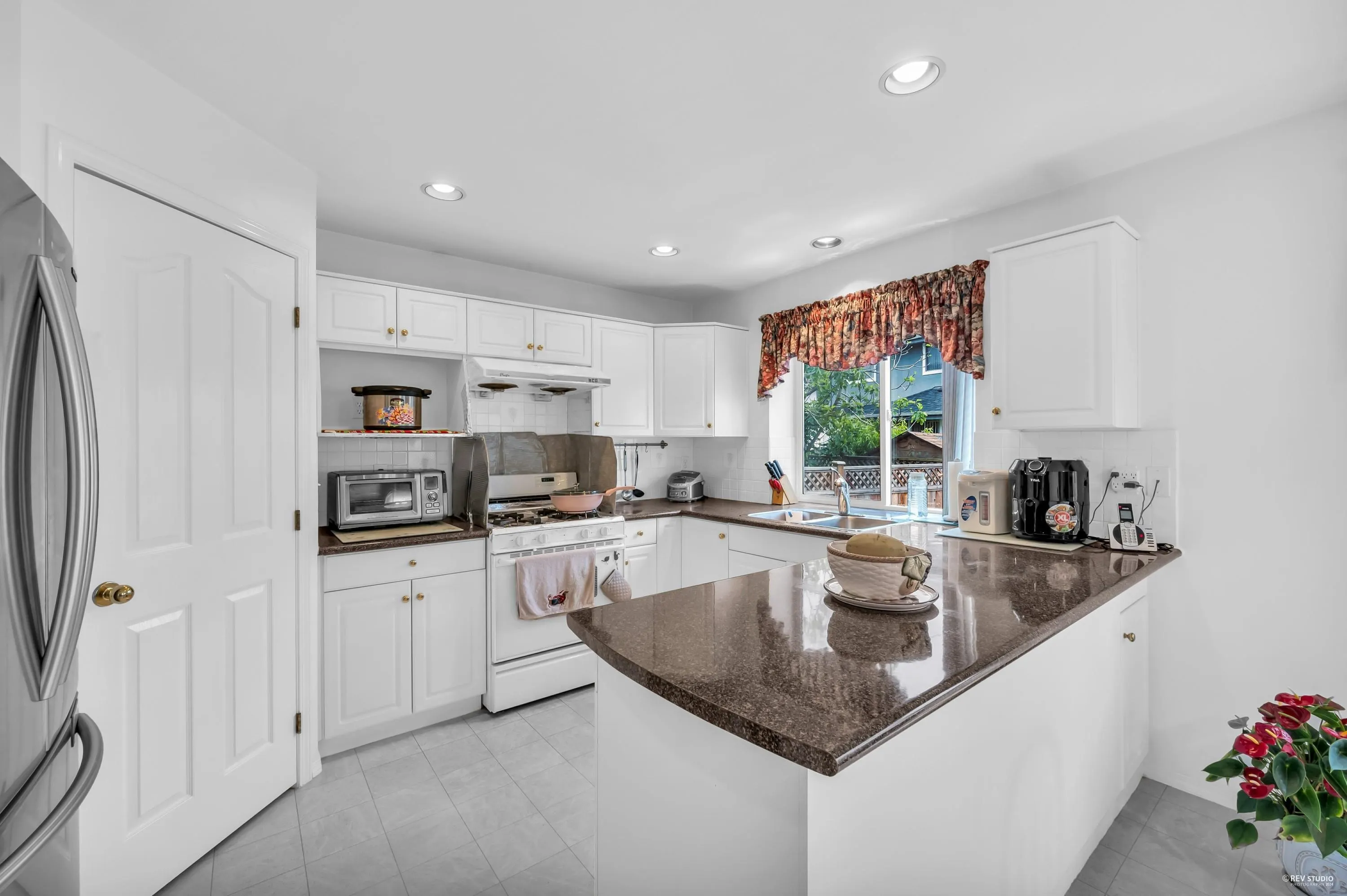 22411 Cochrane Drive