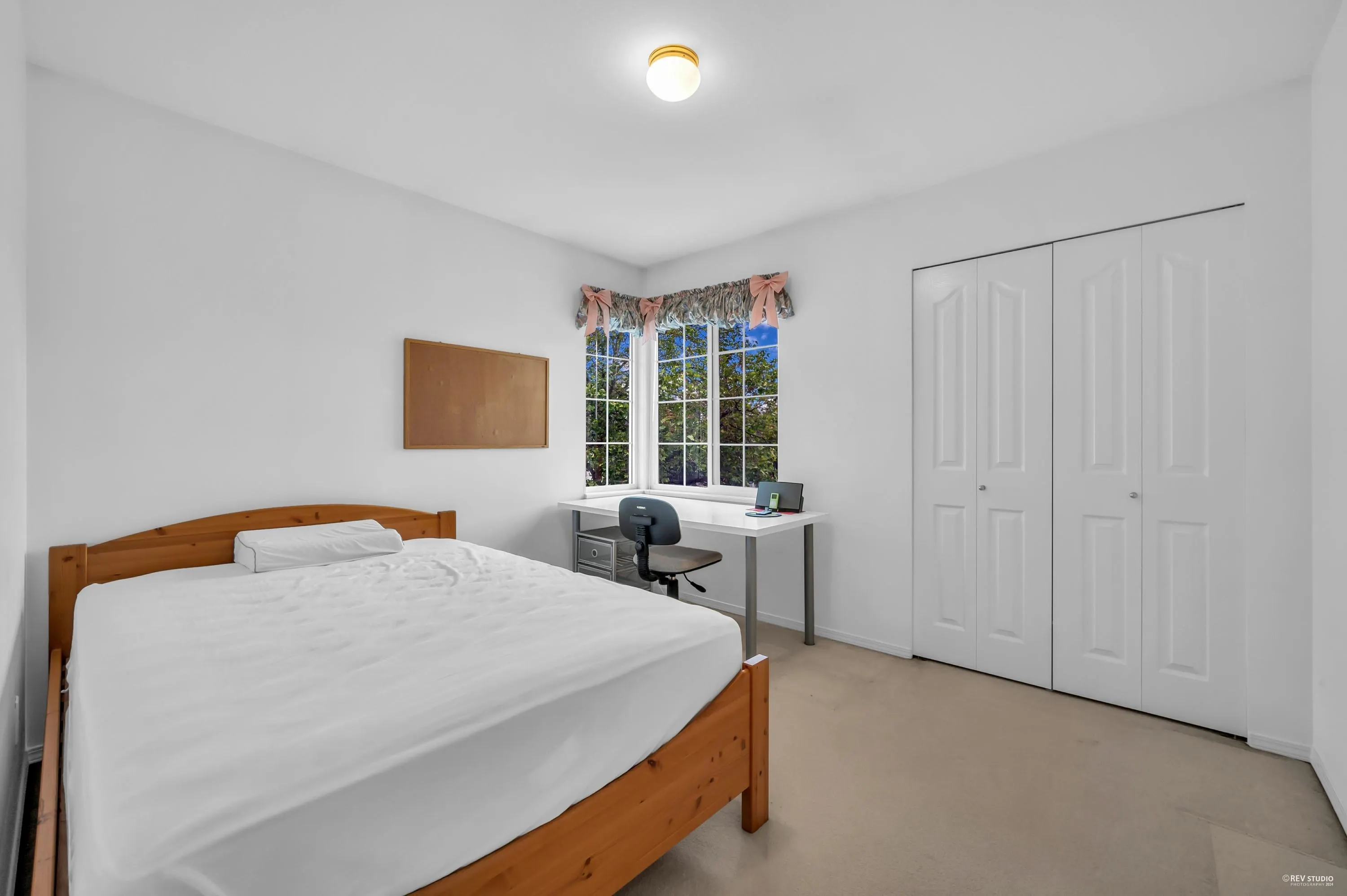 22411 Cochrane Drive