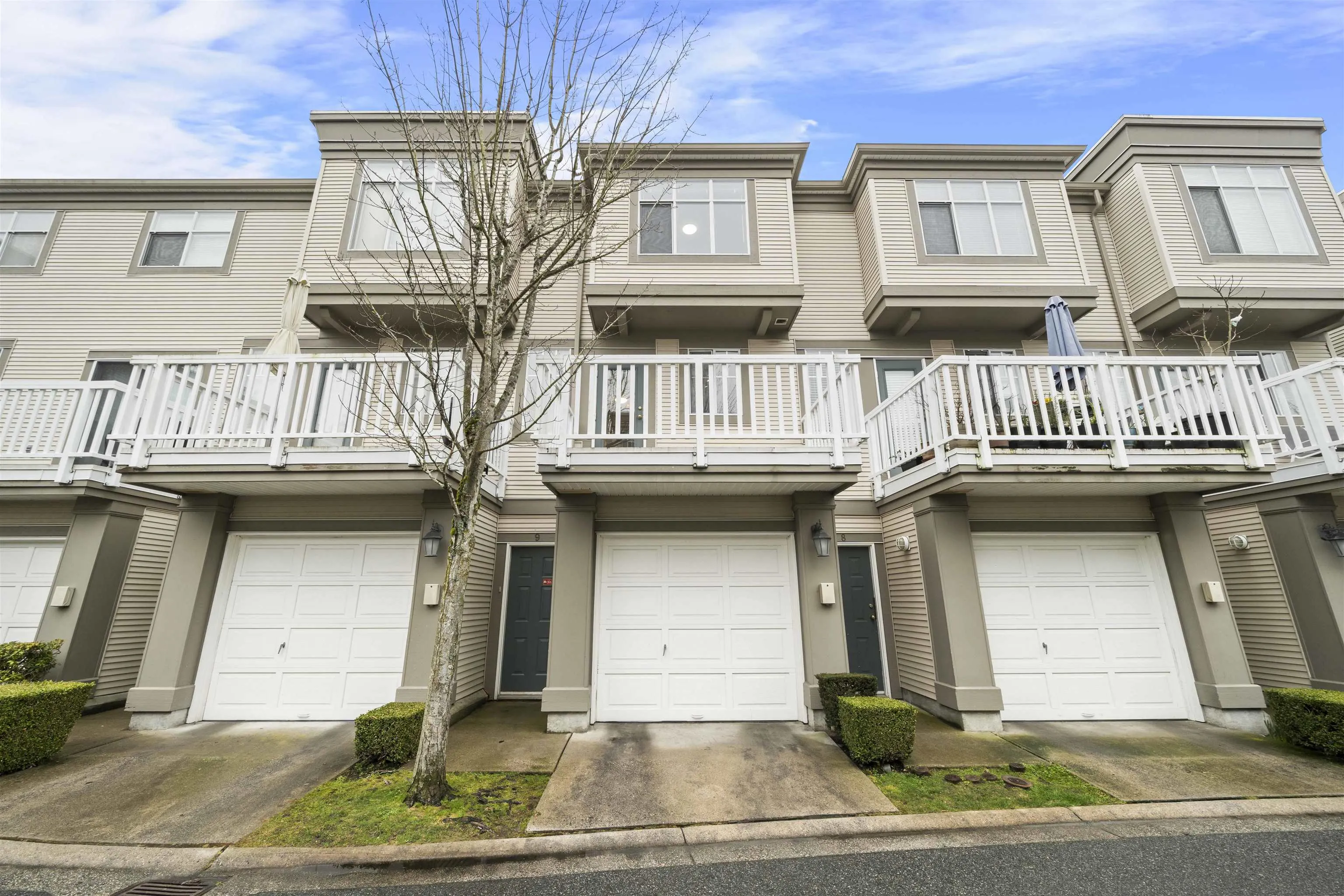 9 6179 No 1 Road