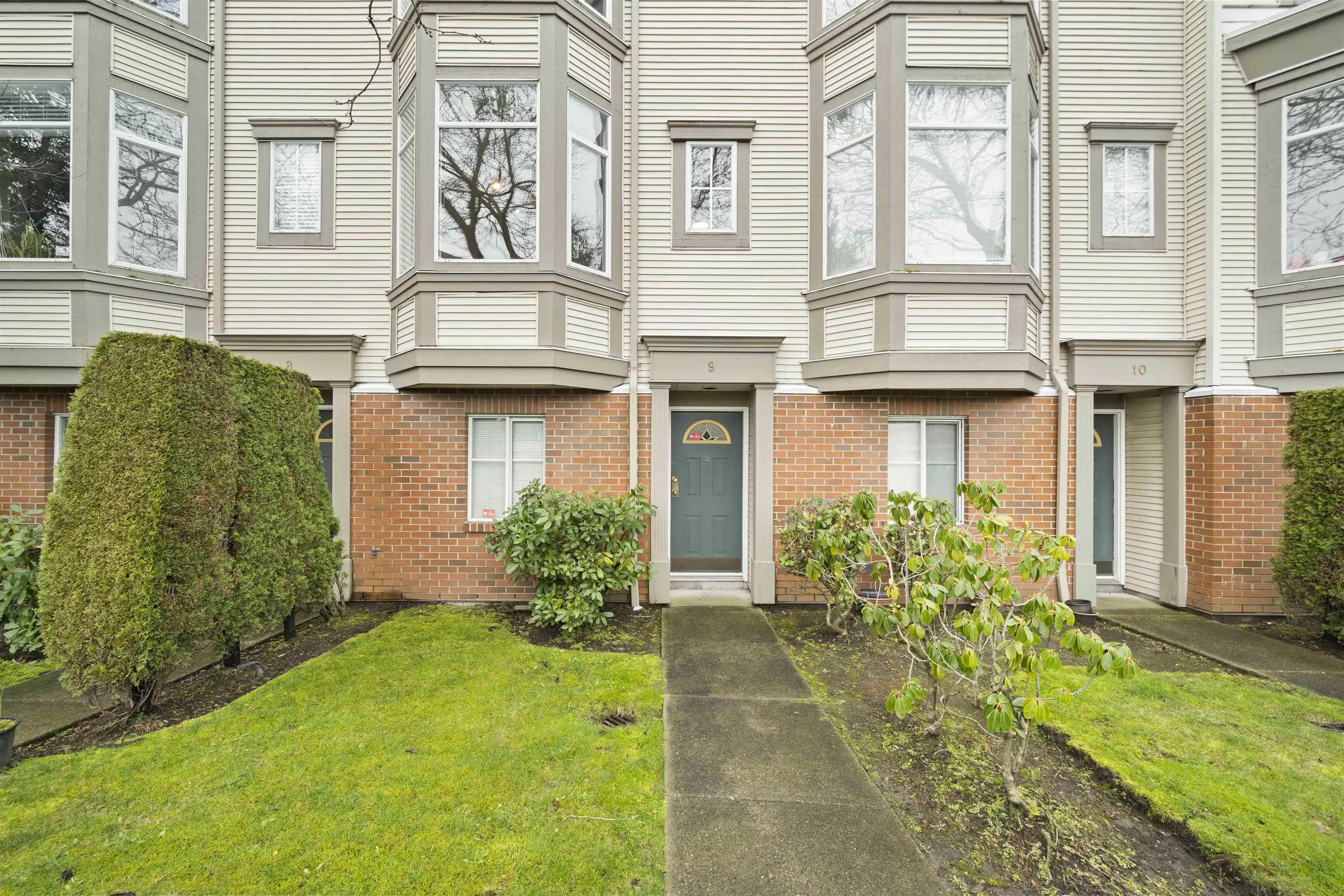 9 6179 No 1 Road