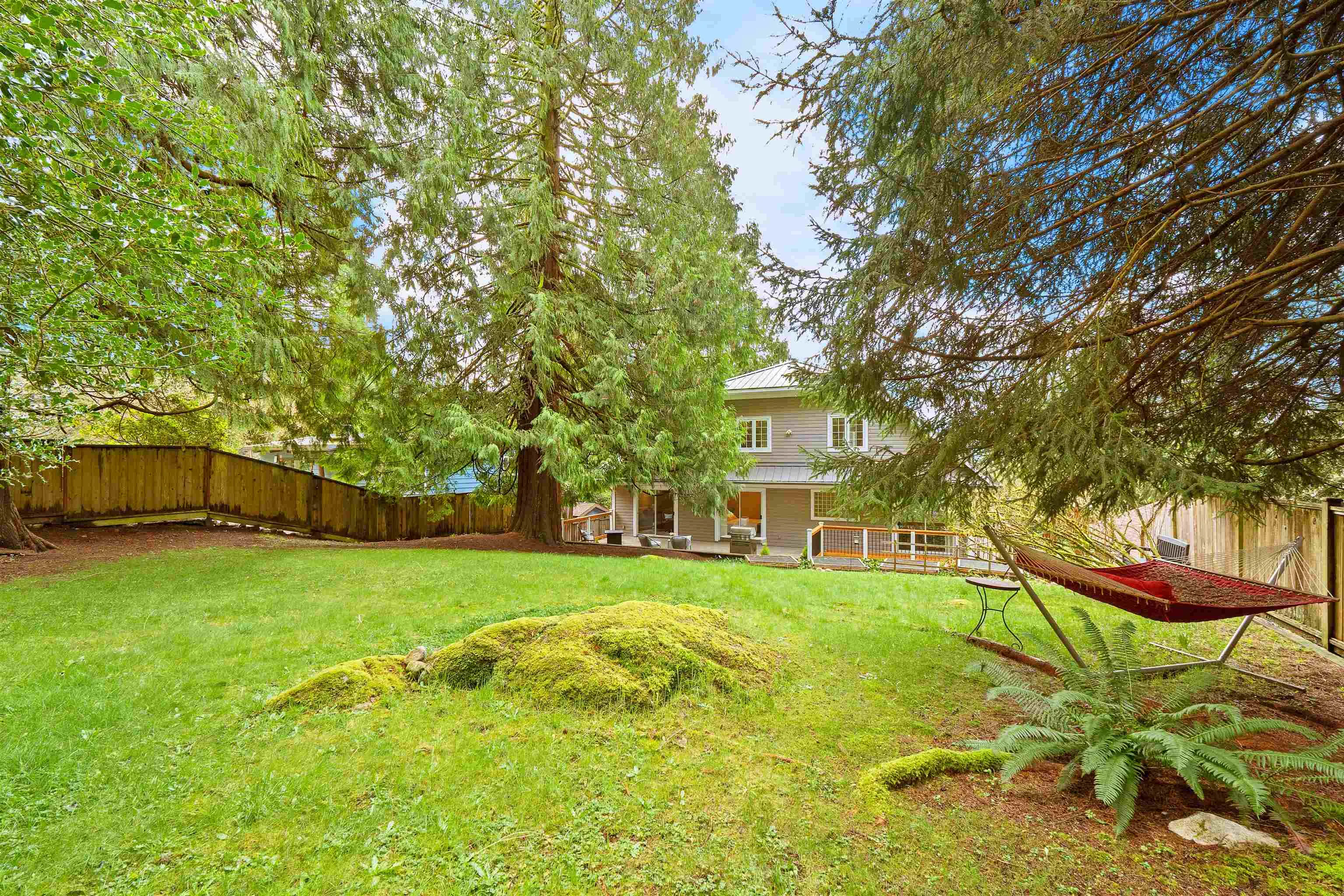 4622 Cove Cliff Road