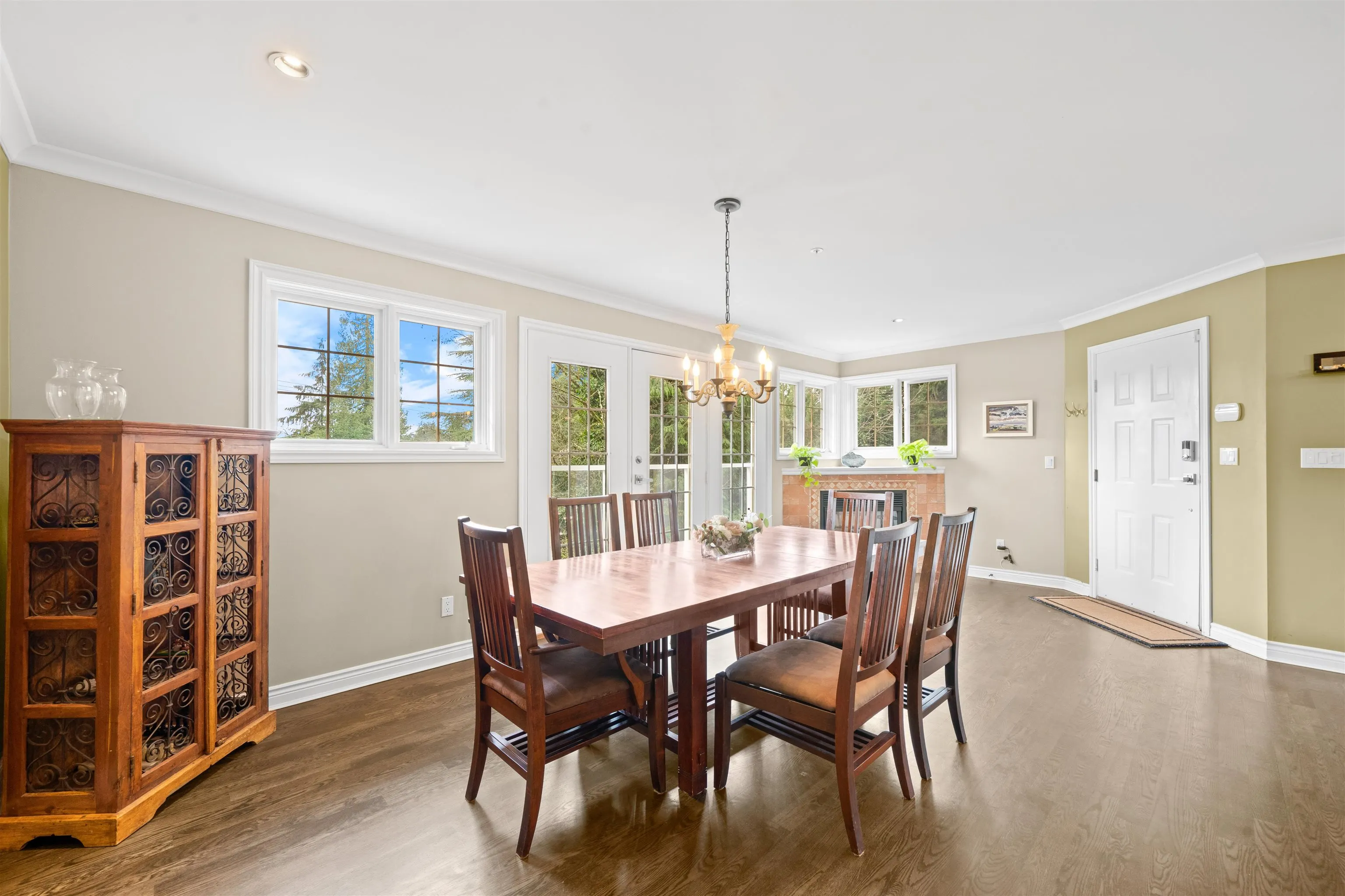 4622 Cove Cliff Road