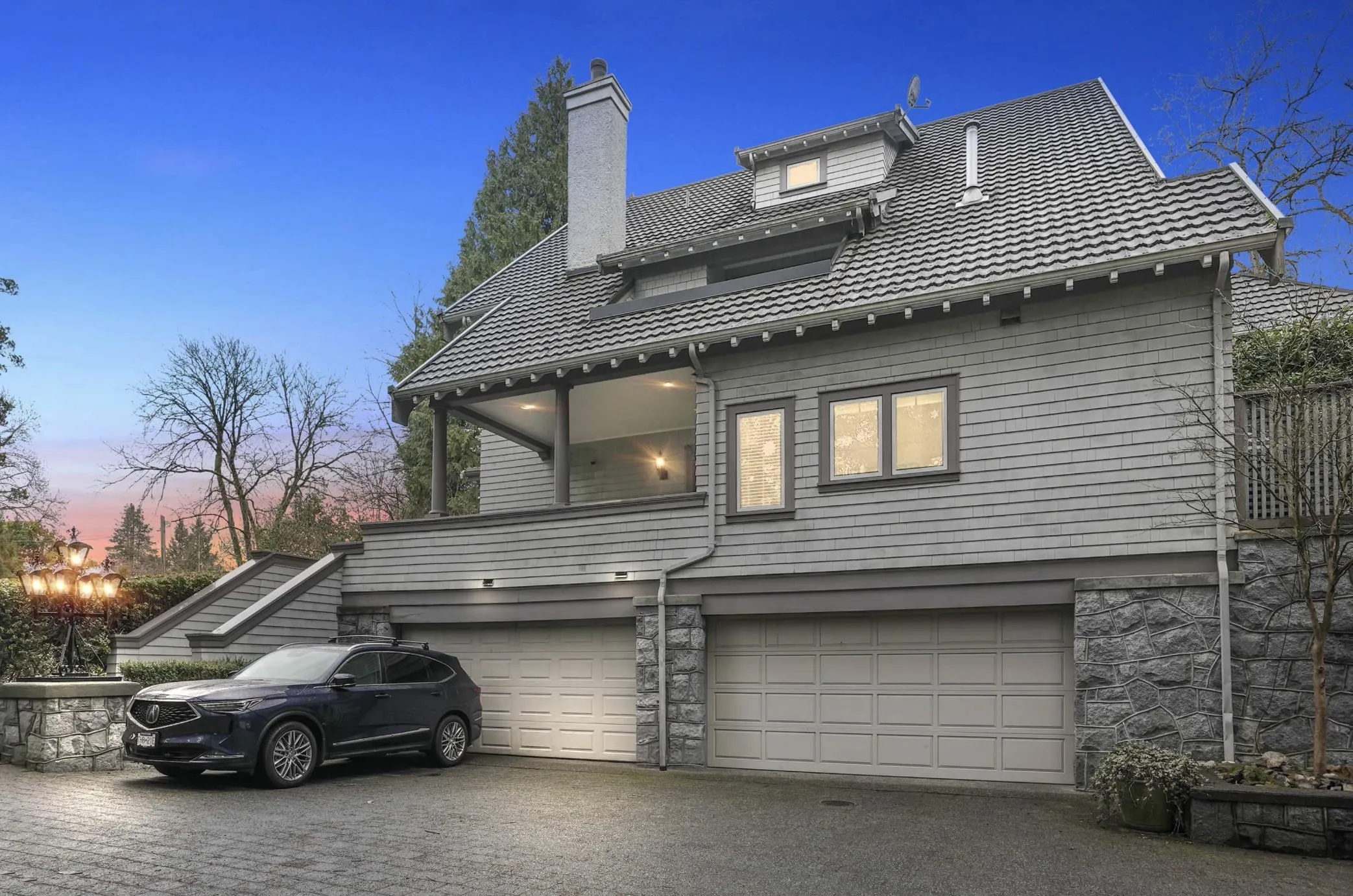 1576 Angus Drive