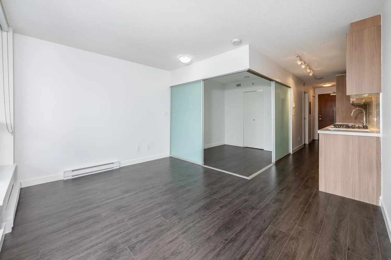 310 13696 100 Avenue