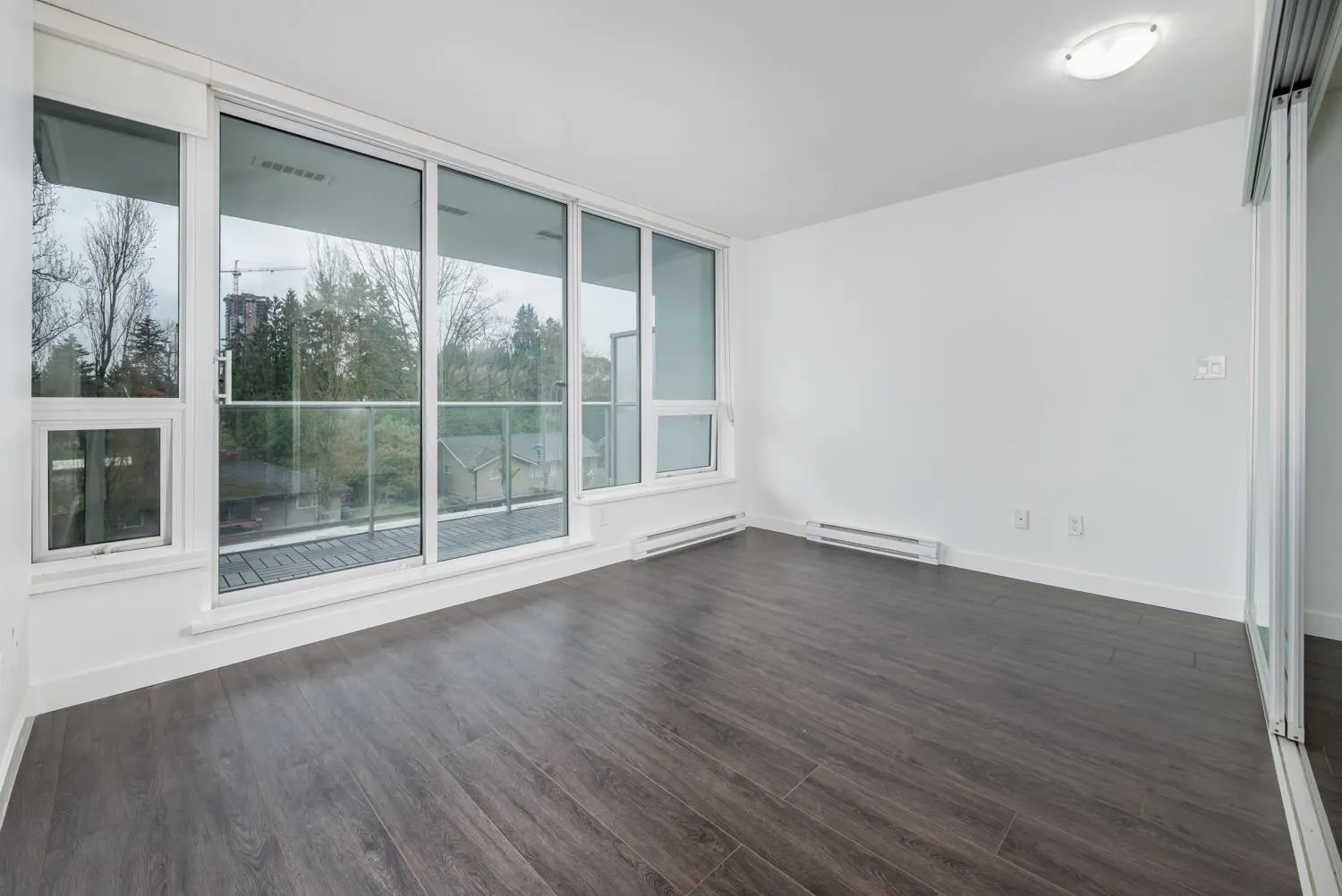 310 13696 100 Avenue