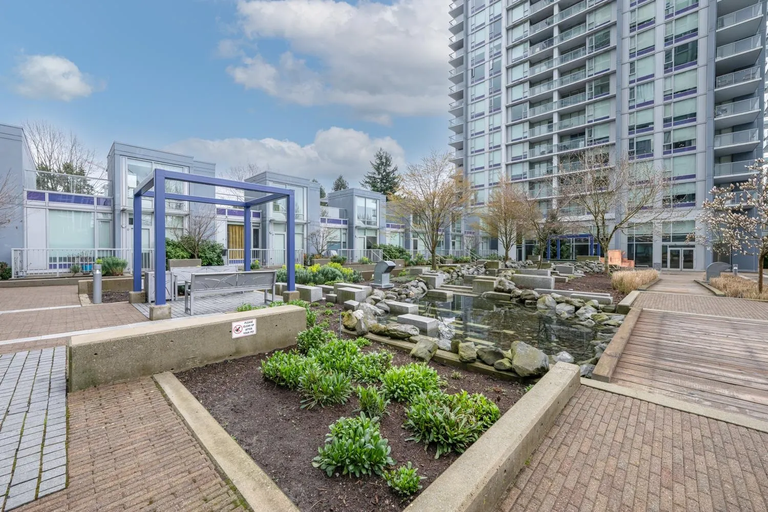 310 13696 100 Avenue