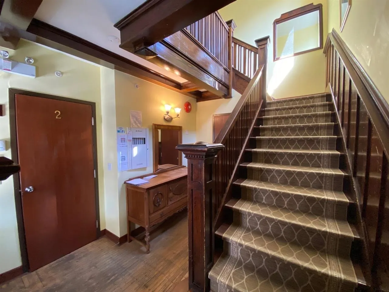 387 W 13th Avenue