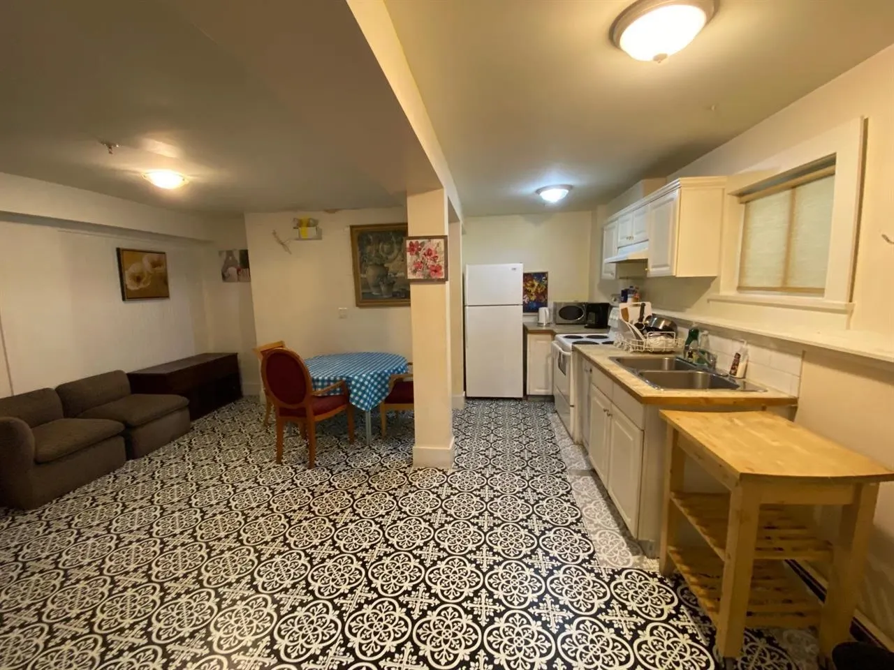 387 W 13th Avenue