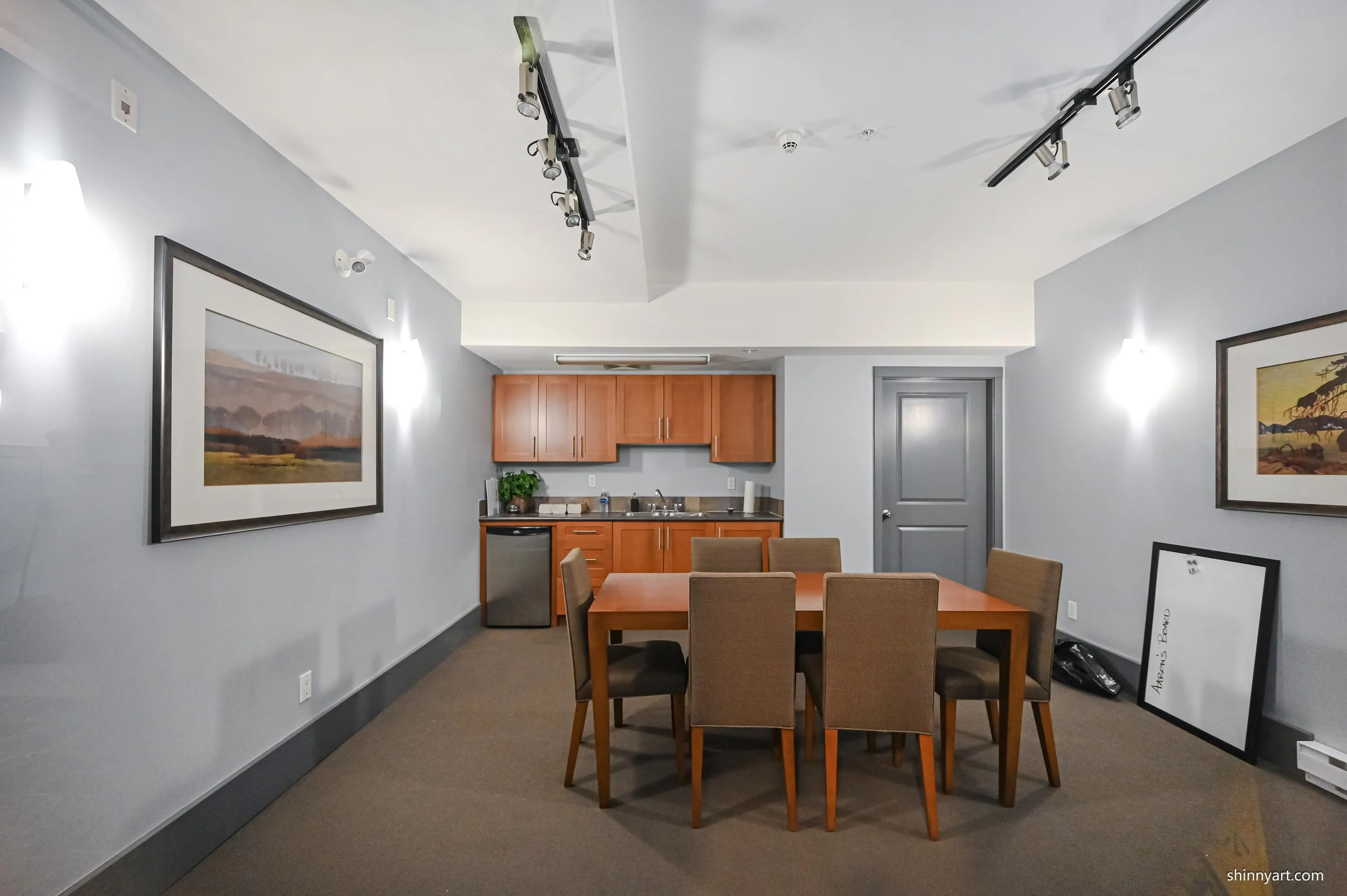 1209 4655 Valley Drive