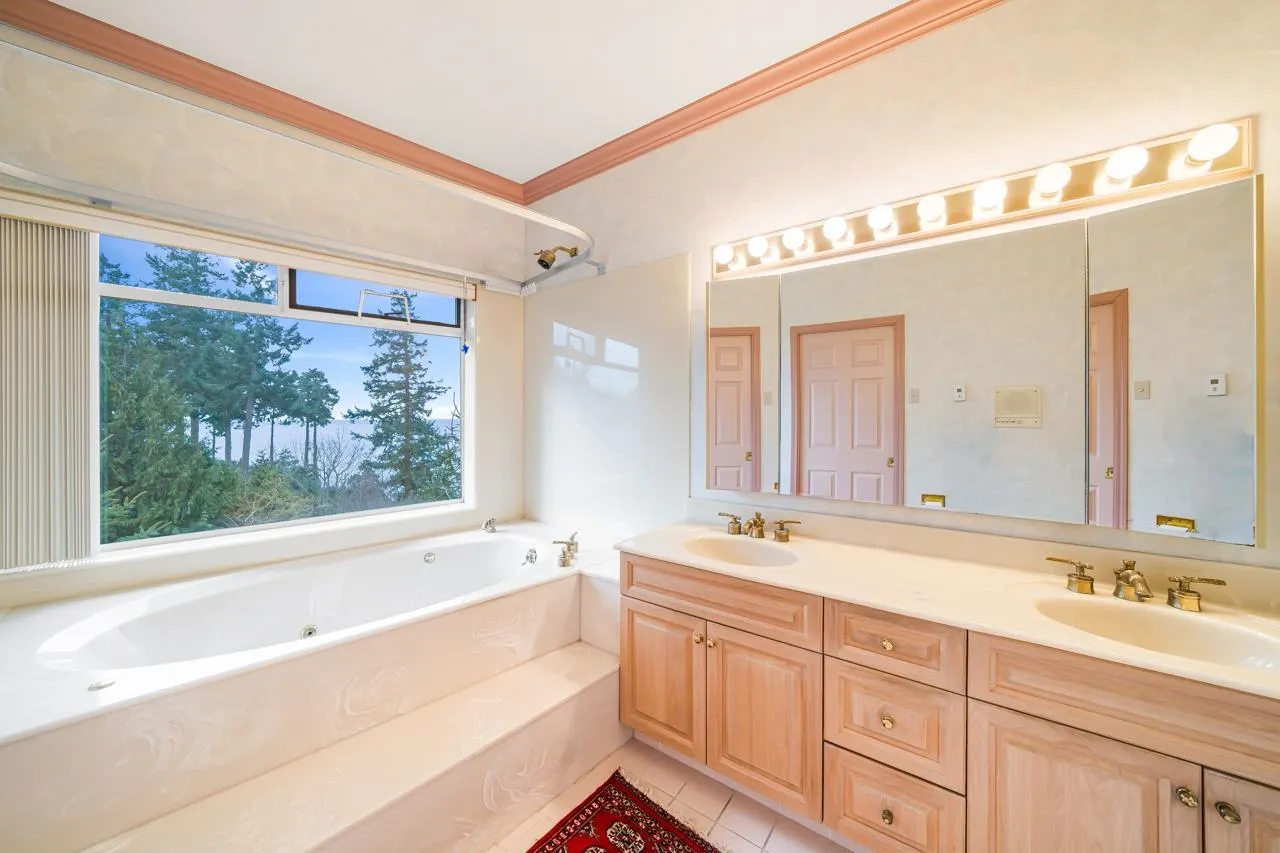 58 Tsawwassen Beach Road